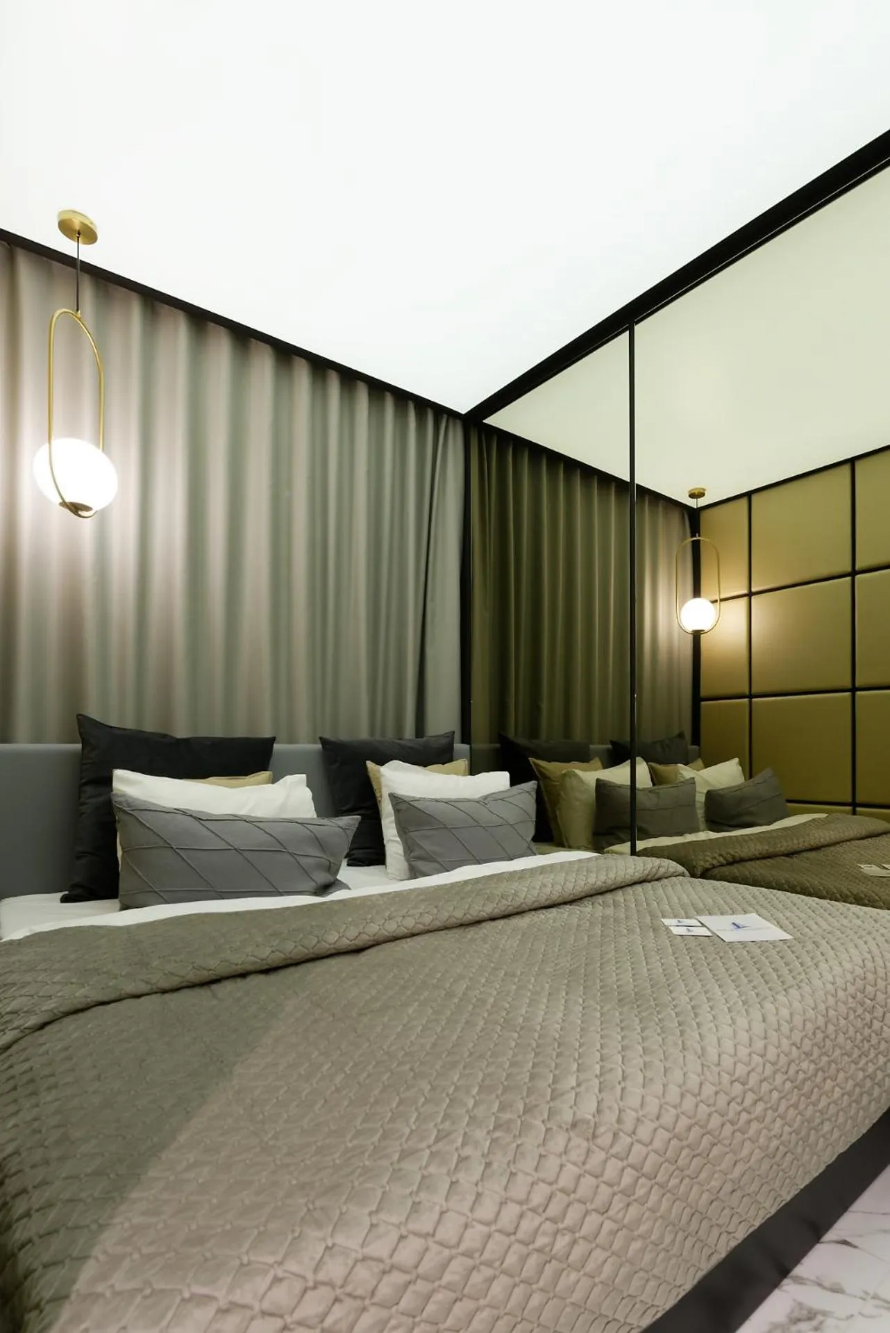 Bed in Super Apartment with Hot Tub