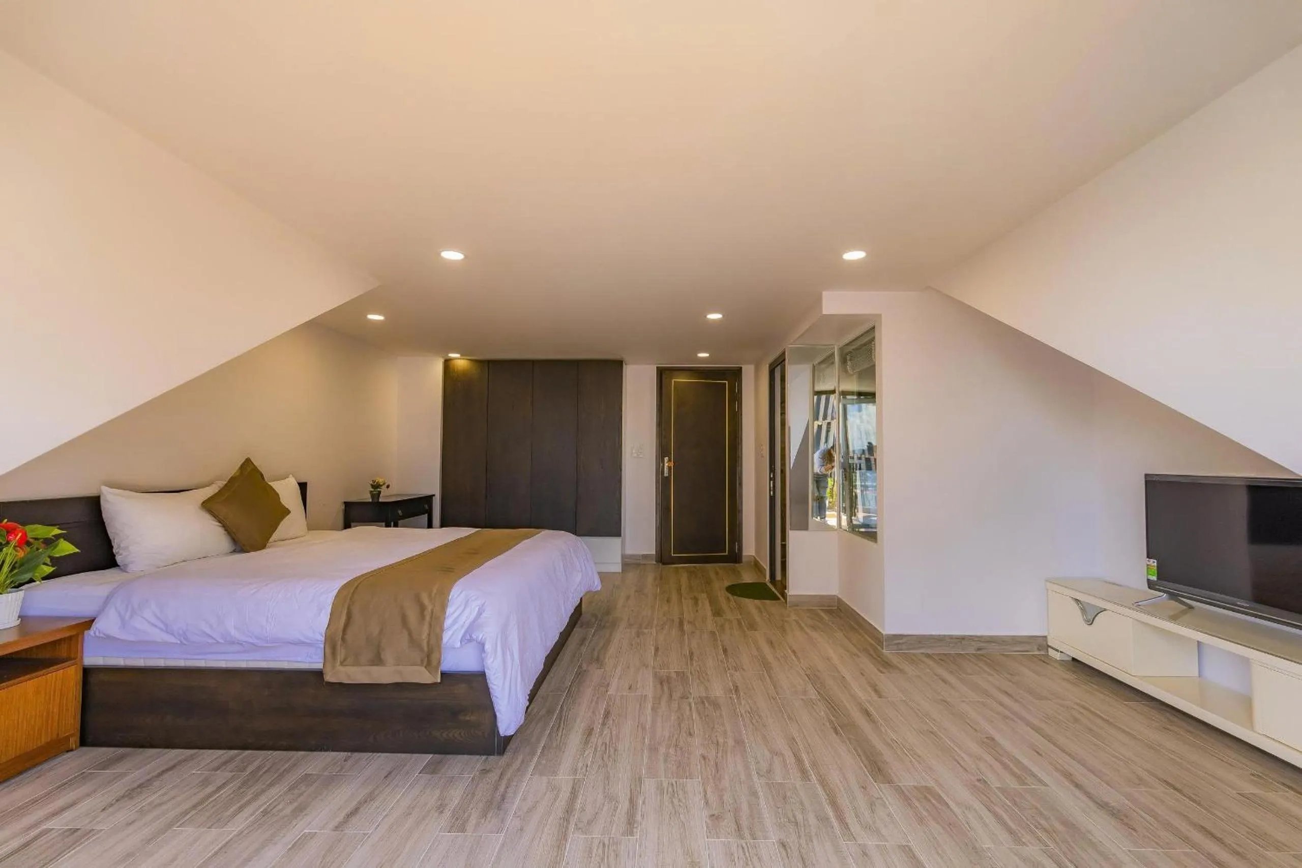 Bed in Khanh Uyen 1 Hotel