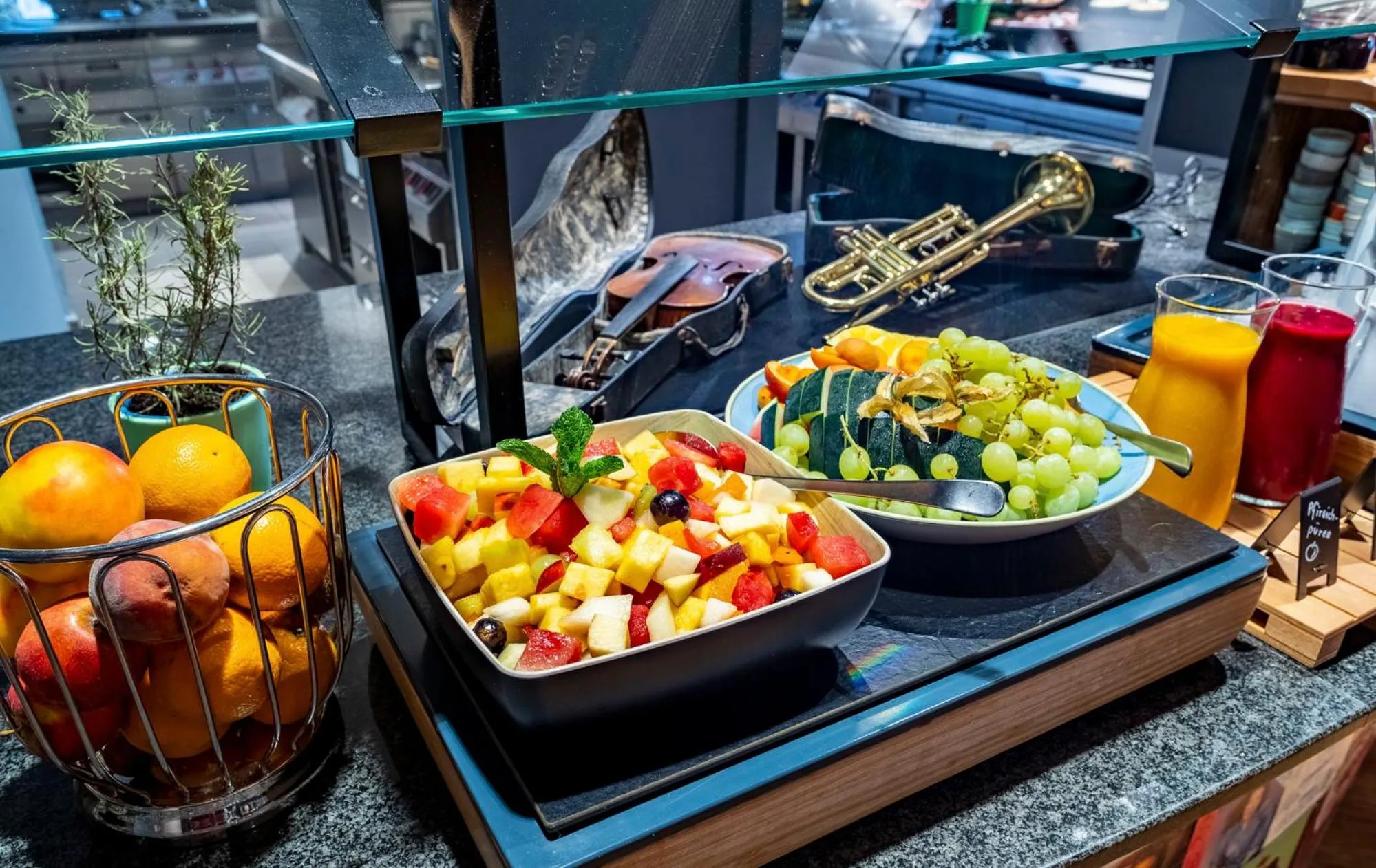 Breakfast in mightyTwice Hotel Dresden