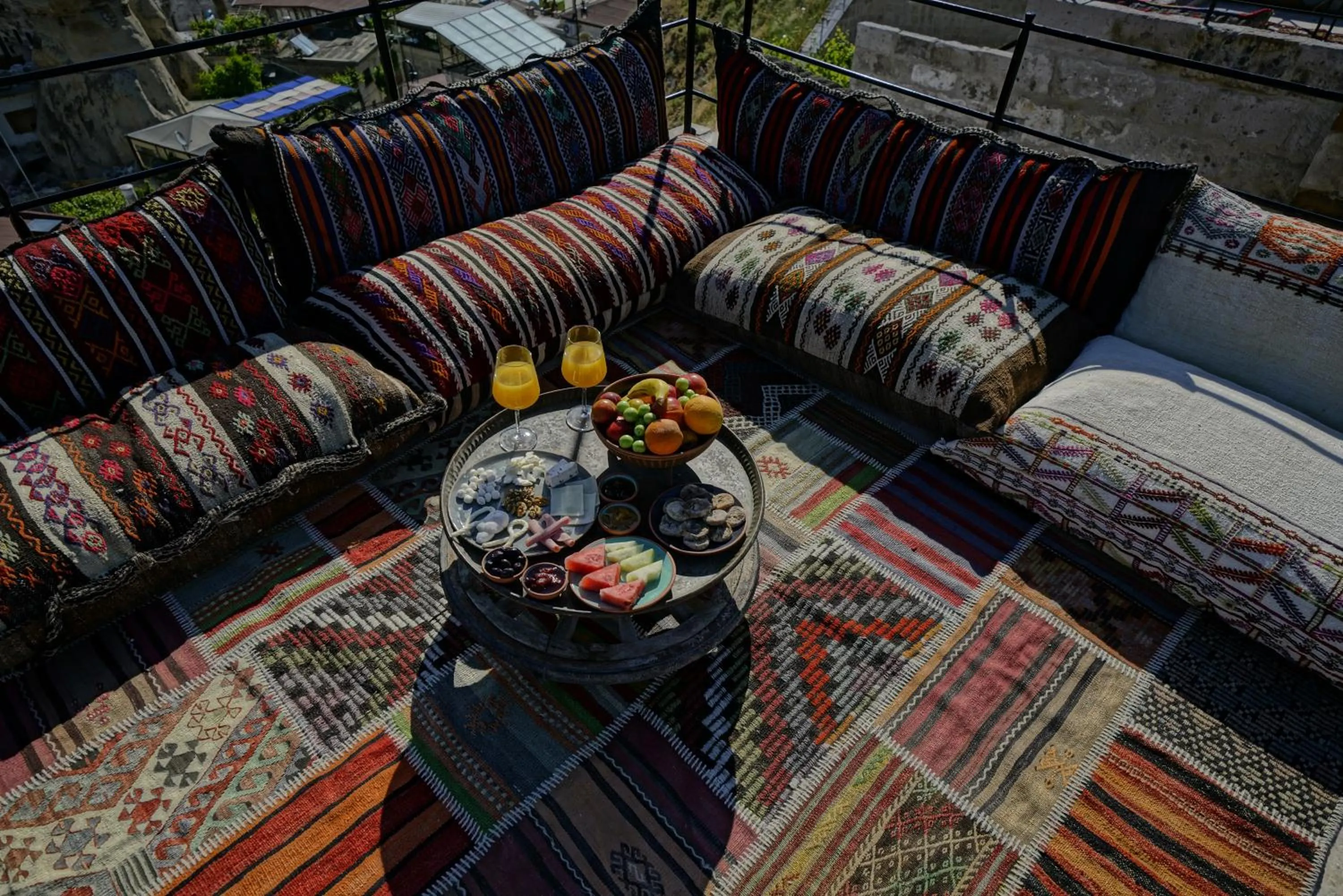 Area and facilities in Arinna Cappadocia