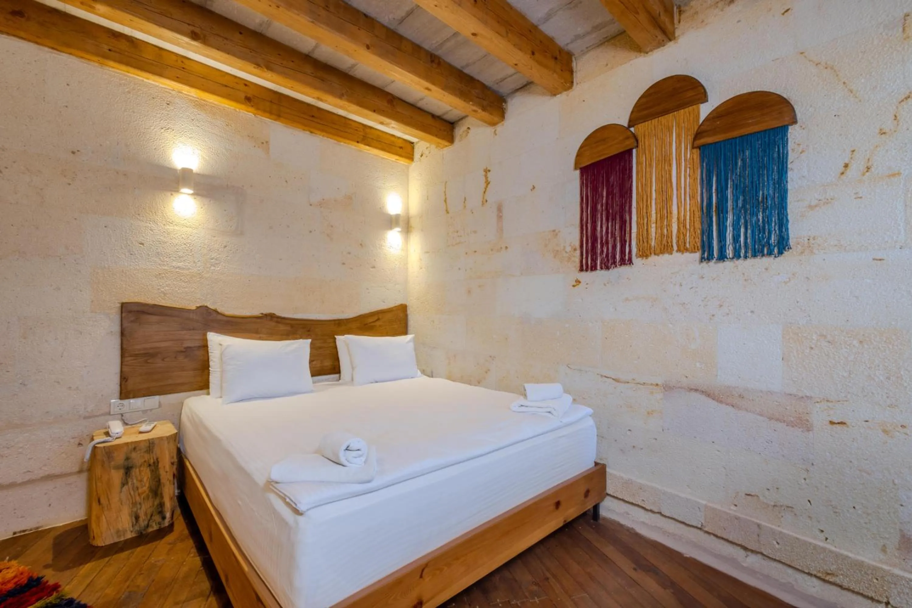 Bed in Arinna Cappadocia