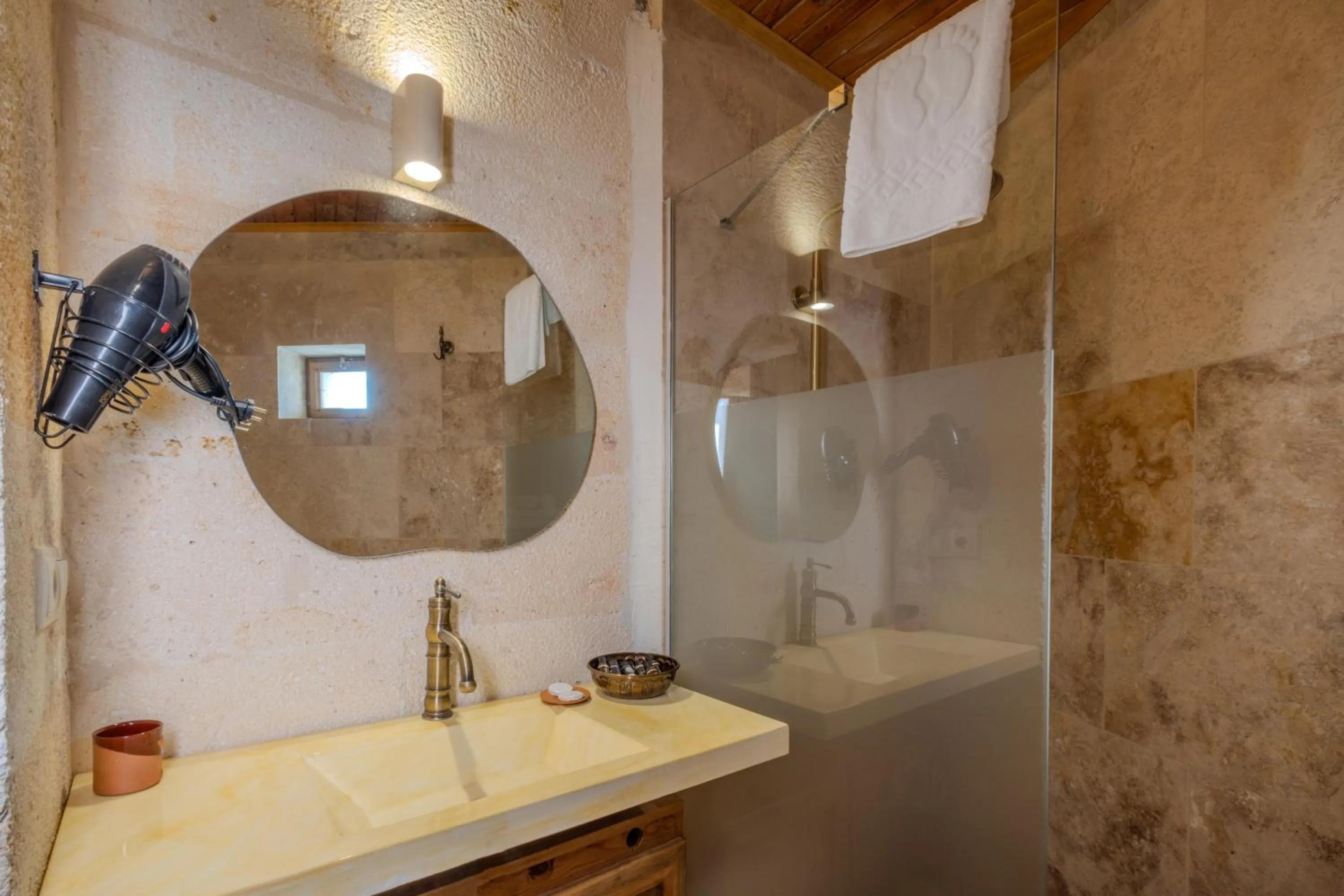 Bathroom in Arinna Cappadocia