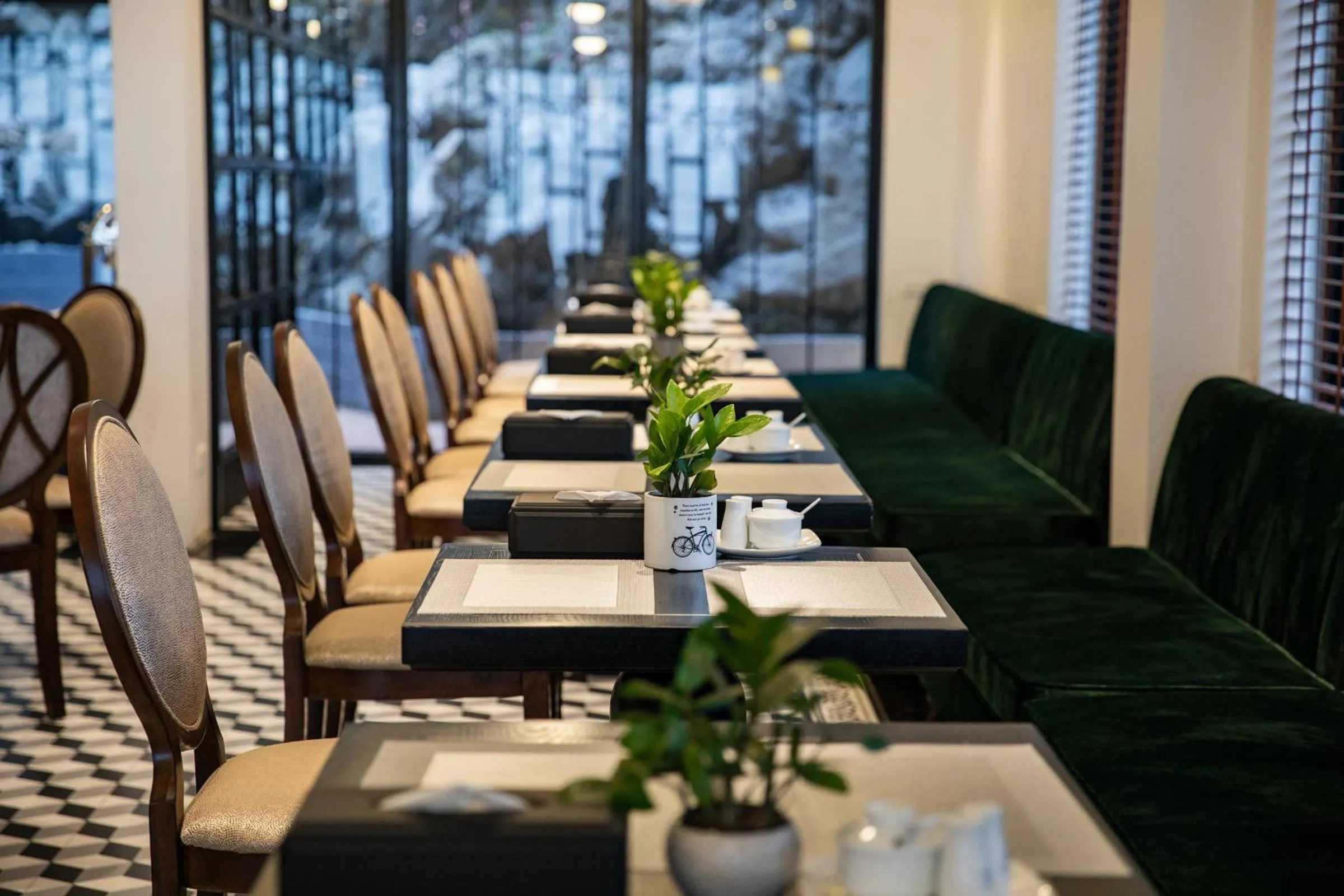 Restaurant/places to eat in My Gallery Boutique Hotel & Spa