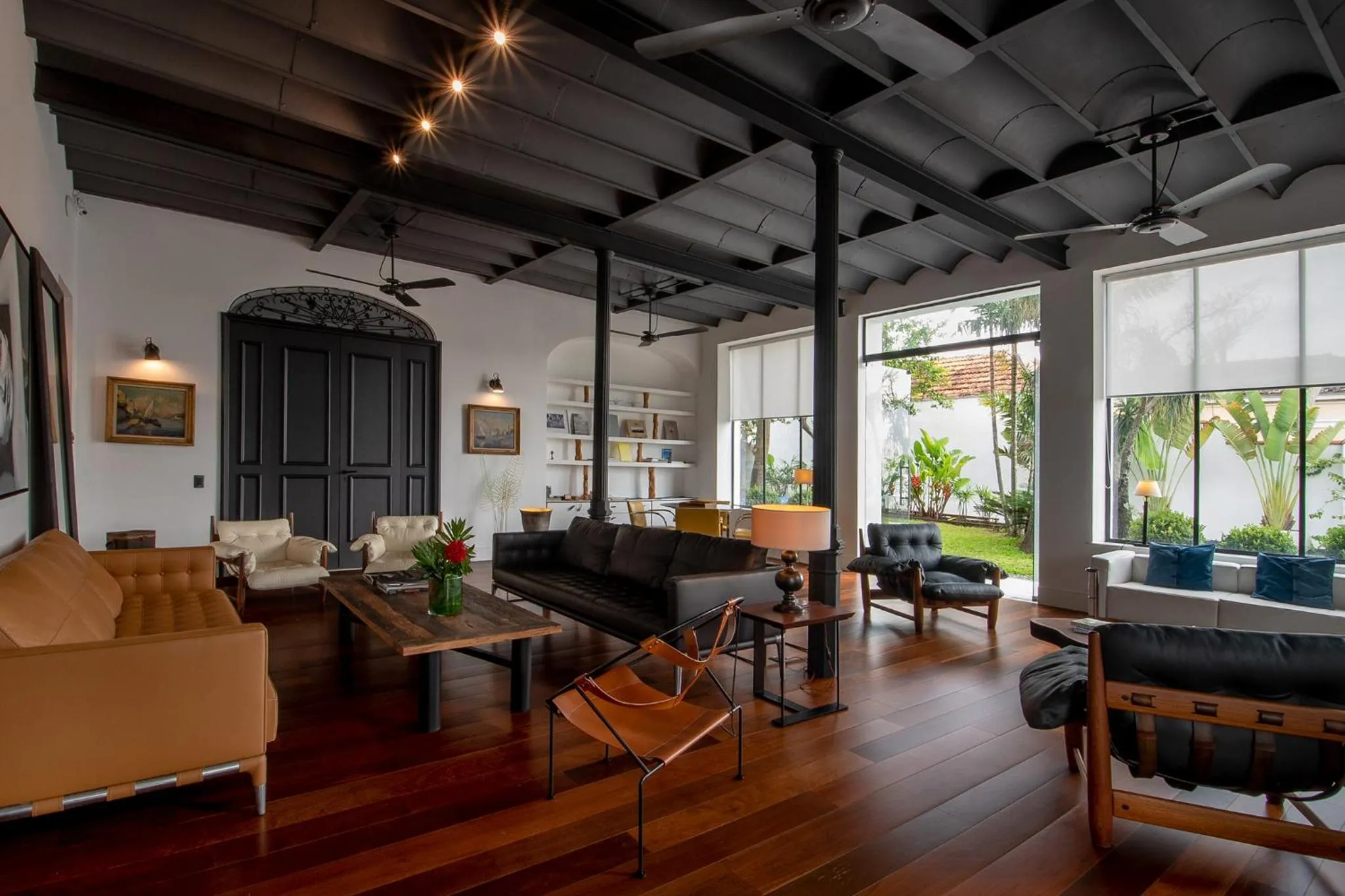 Library in Villa Paranaguá Hotel & Spa - Boutique Hotel