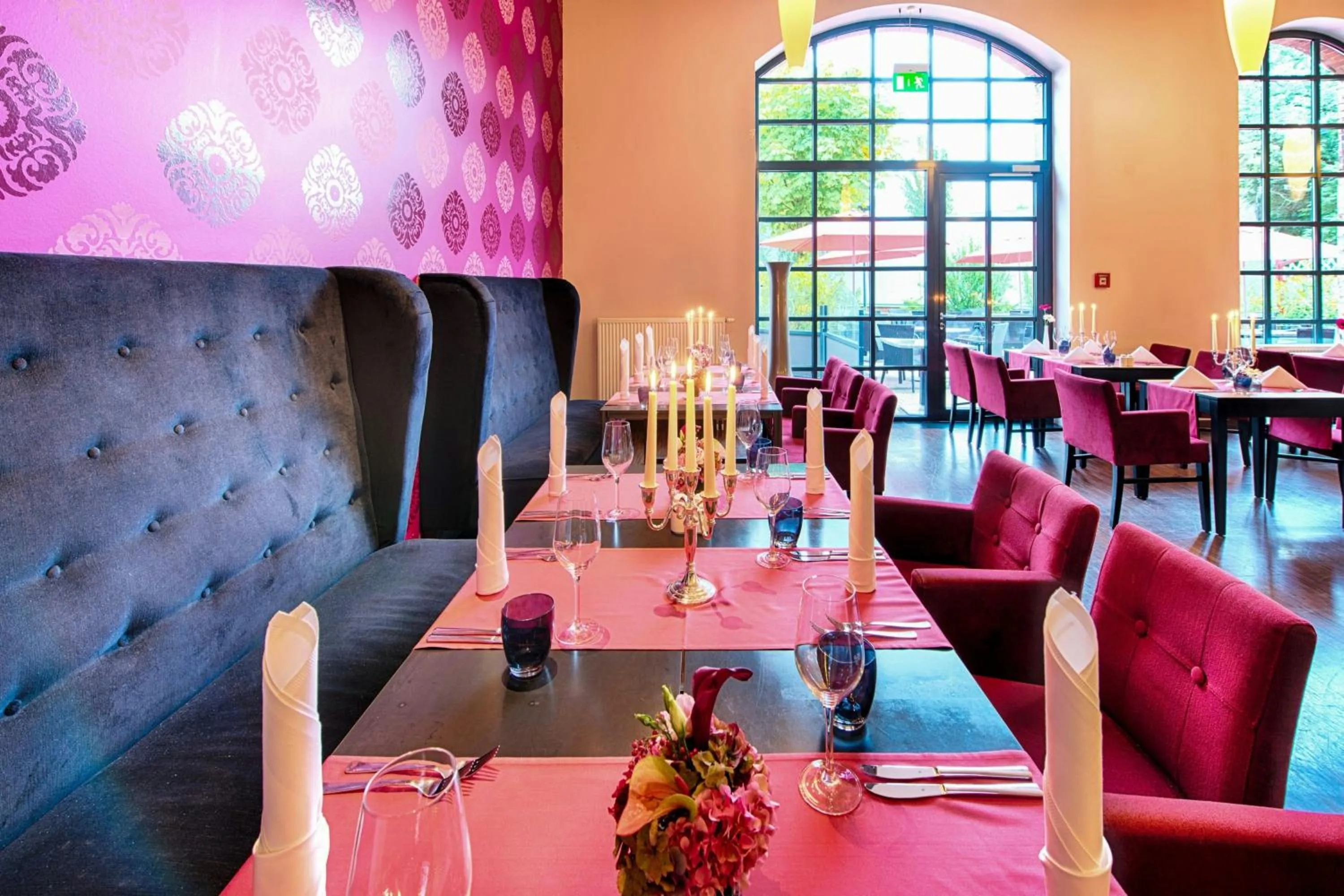 Restaurant/places to eat in Four Points by Sheraton Offenbach Plaza