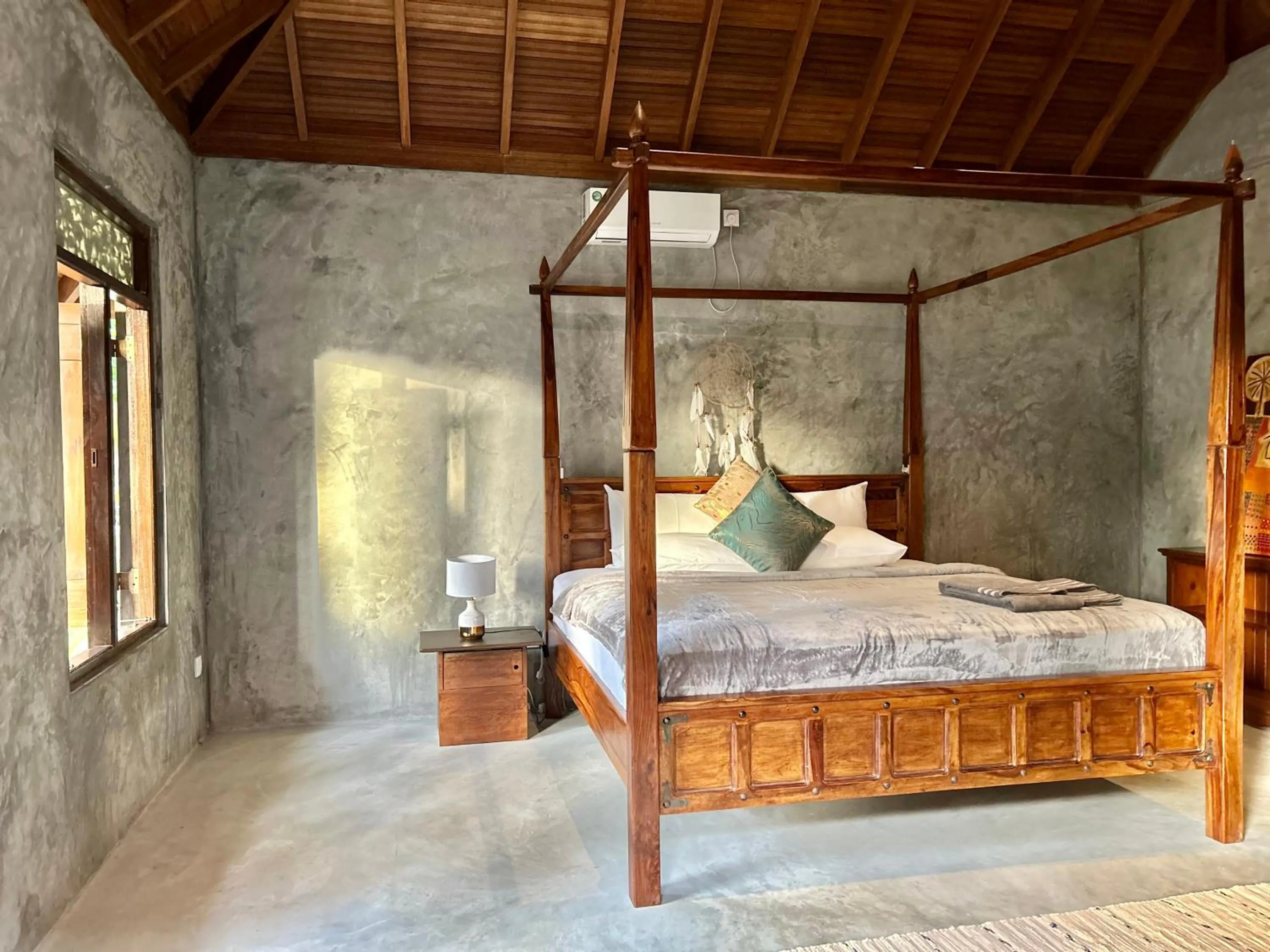 Bed in Arasi Resort