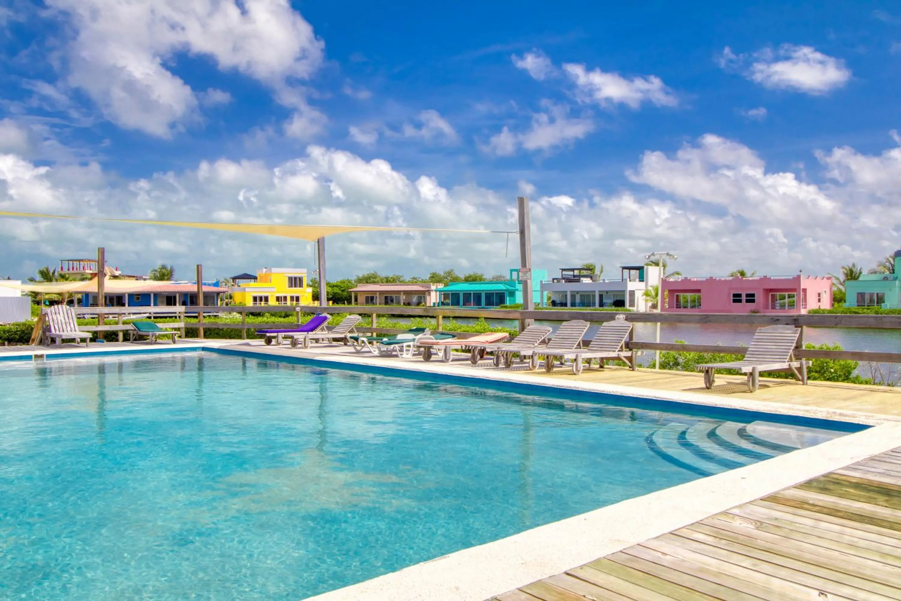 Suite E302 @ Mara Laguna