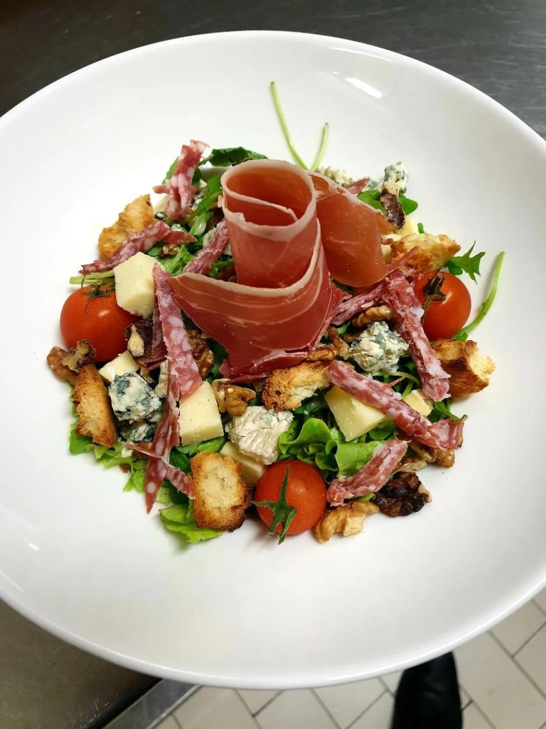 Restaurant/places to eat in ibis Aurillac