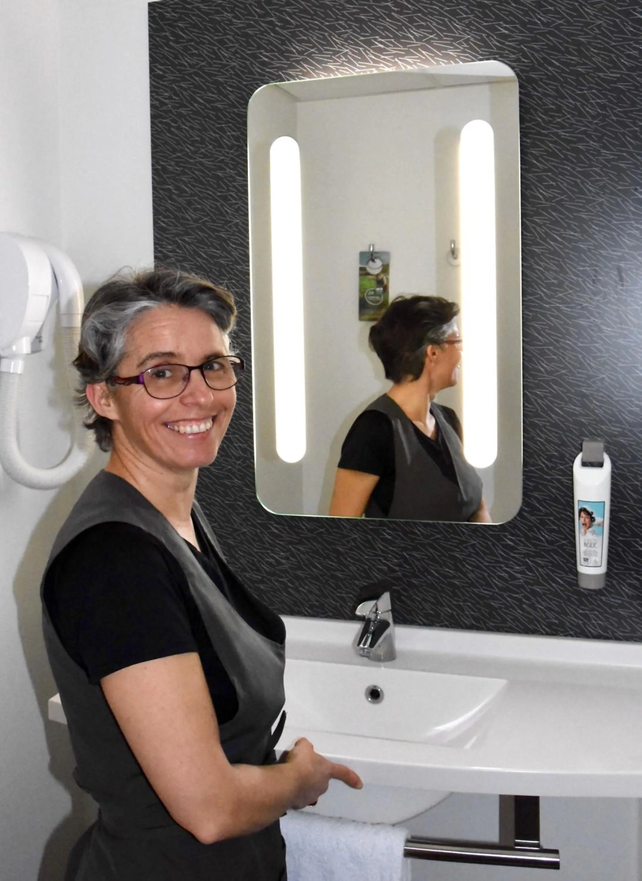 Staff in ibis Aurillac