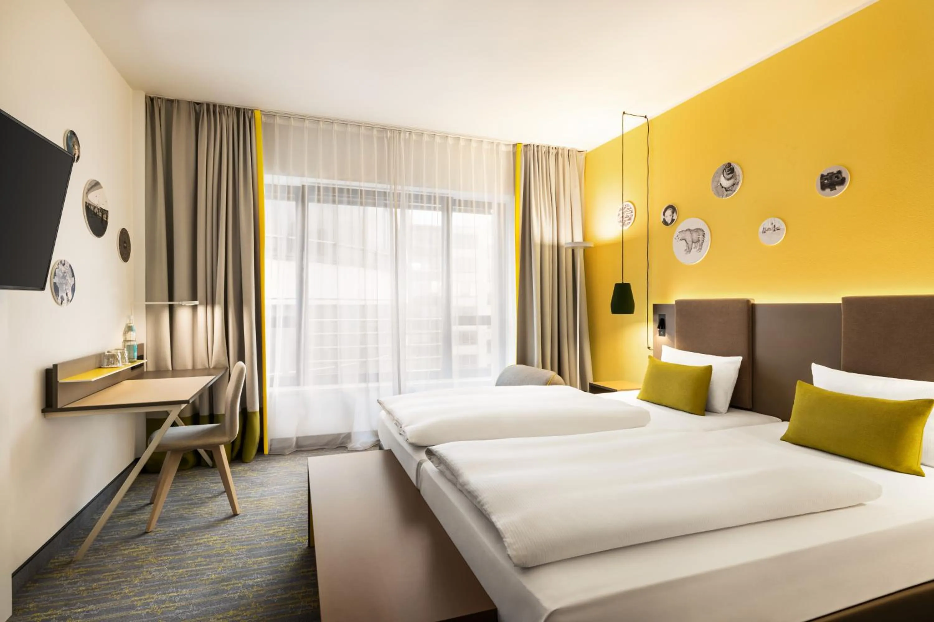 Bedroom, Bed in Vienna House Easy by Wyndham Berlin Prenzlauer Berg