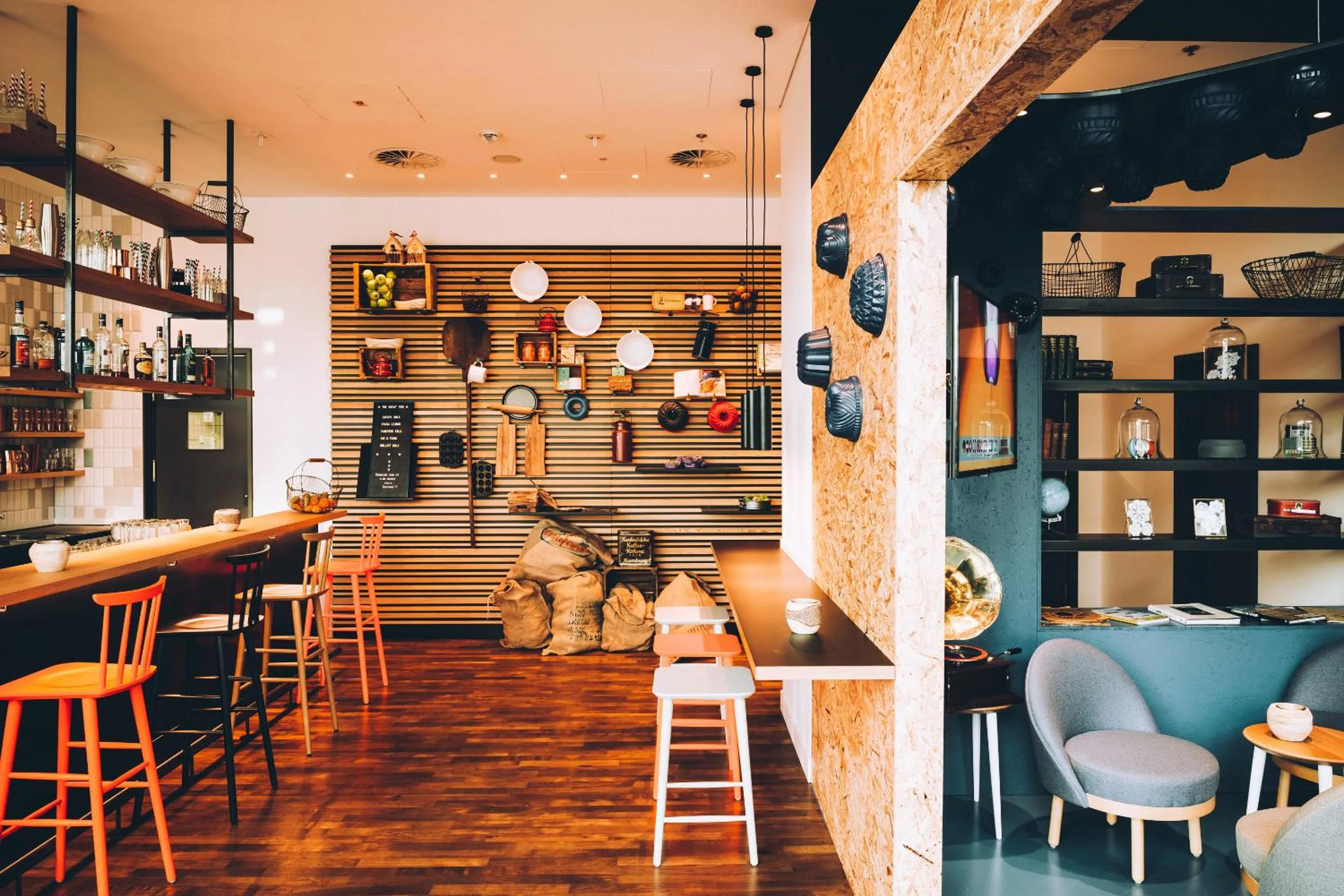 Lounge or bar in Vienna House Easy by Wyndham Berlin Prenzlauer Berg