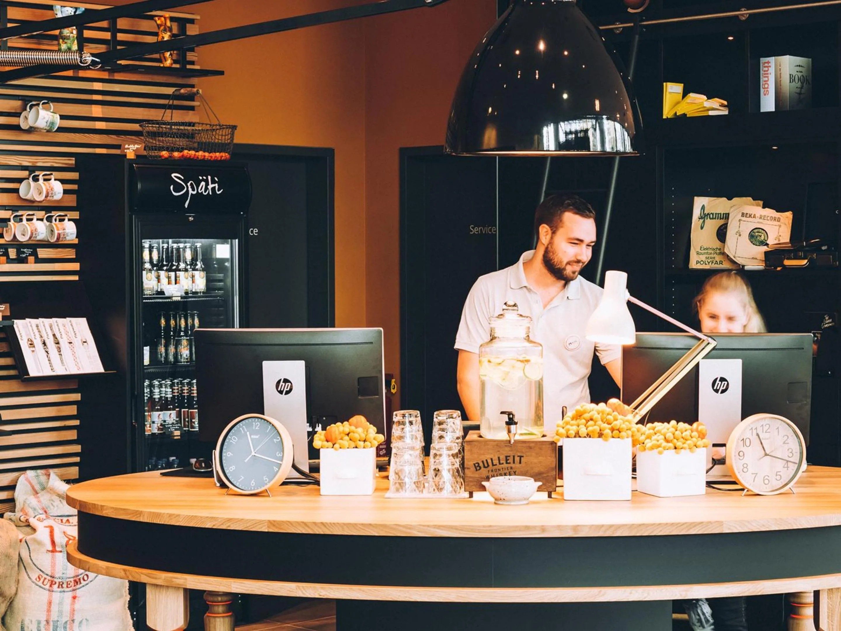 Lobby or reception in Vienna House Easy by Wyndham Berlin Prenzlauer Berg