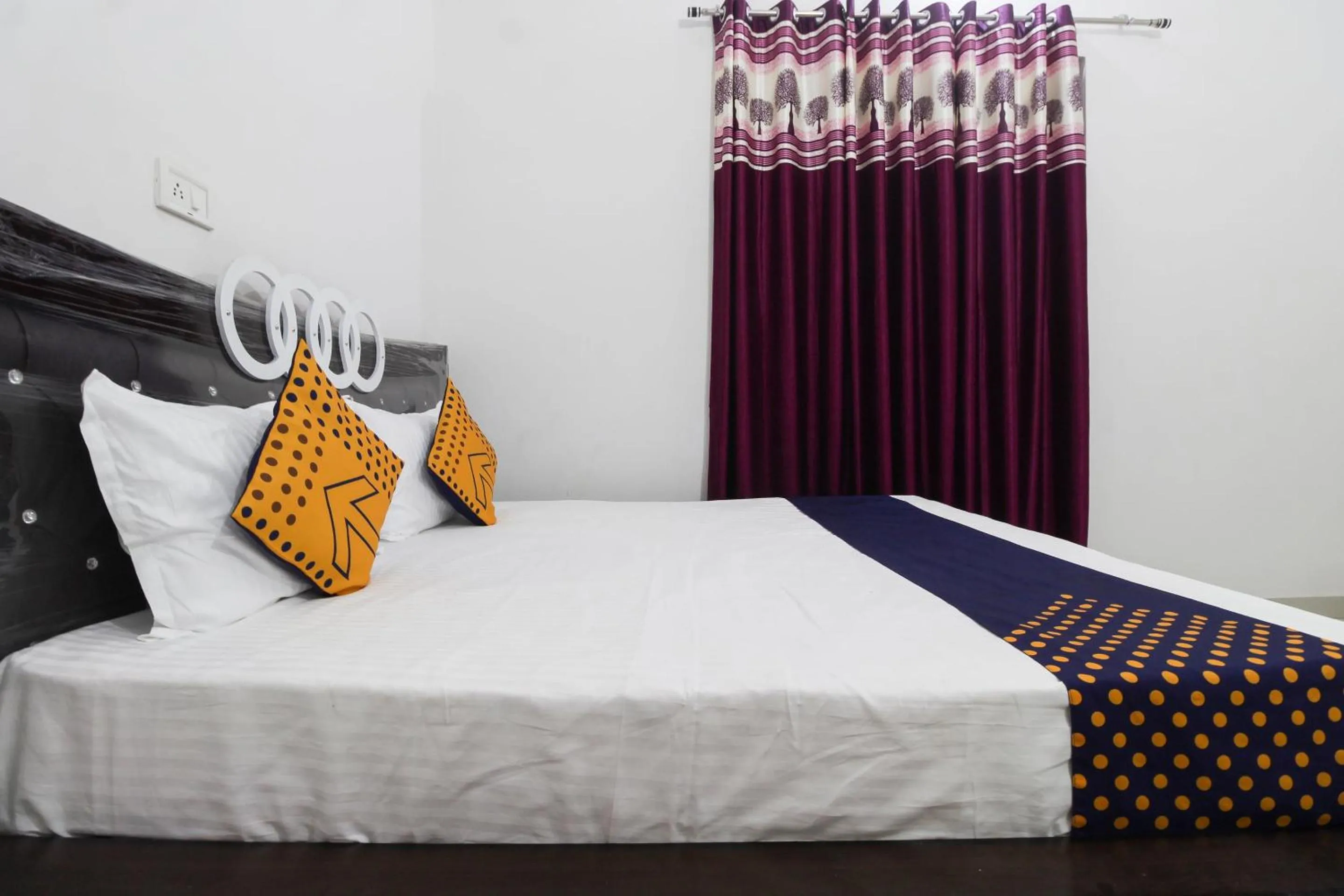 Bedroom, Bed in Hotel O Green Valley