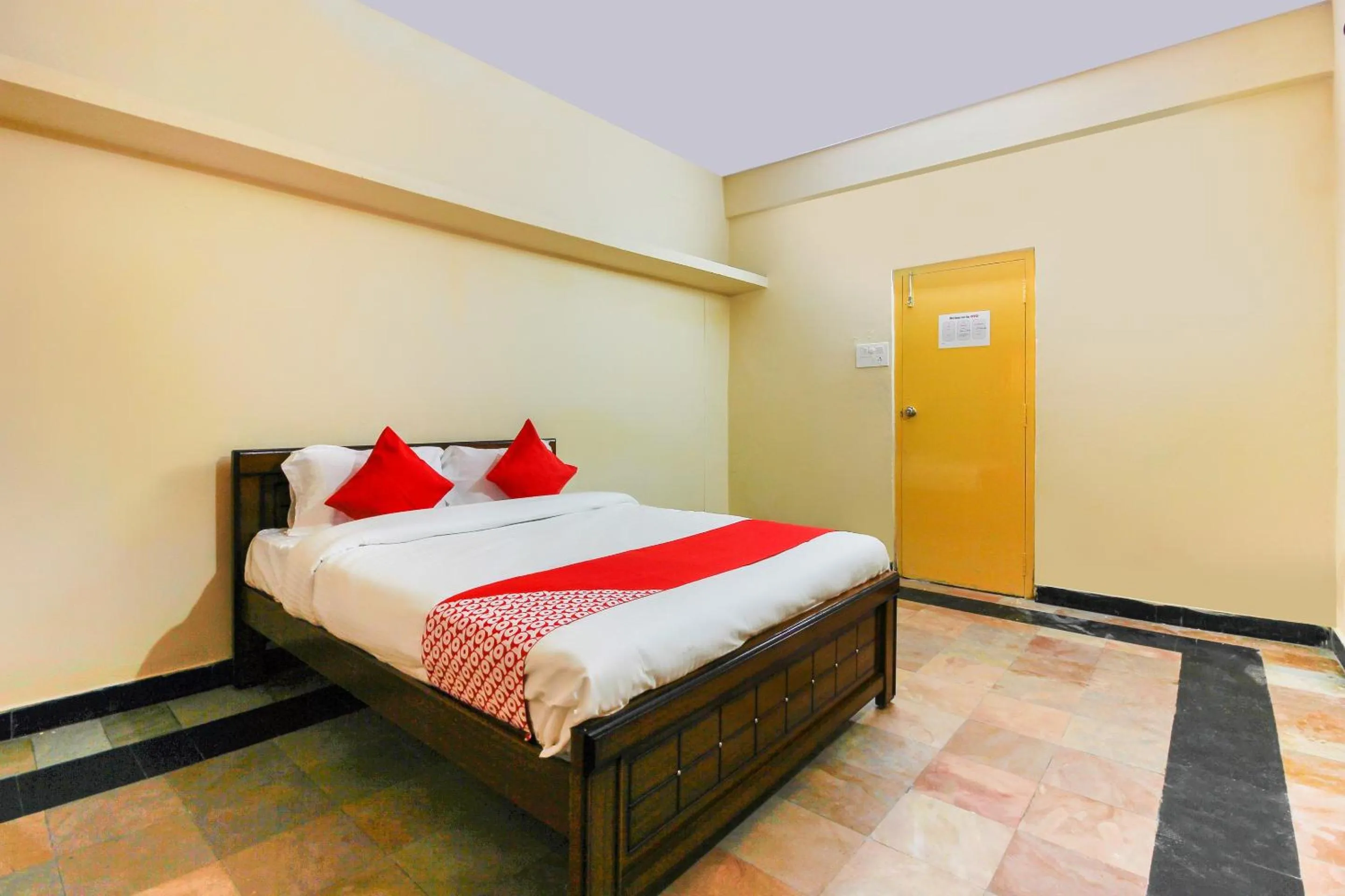 Bedroom, Bed in Hotel O Sai Residency Near SR Nagar metro station