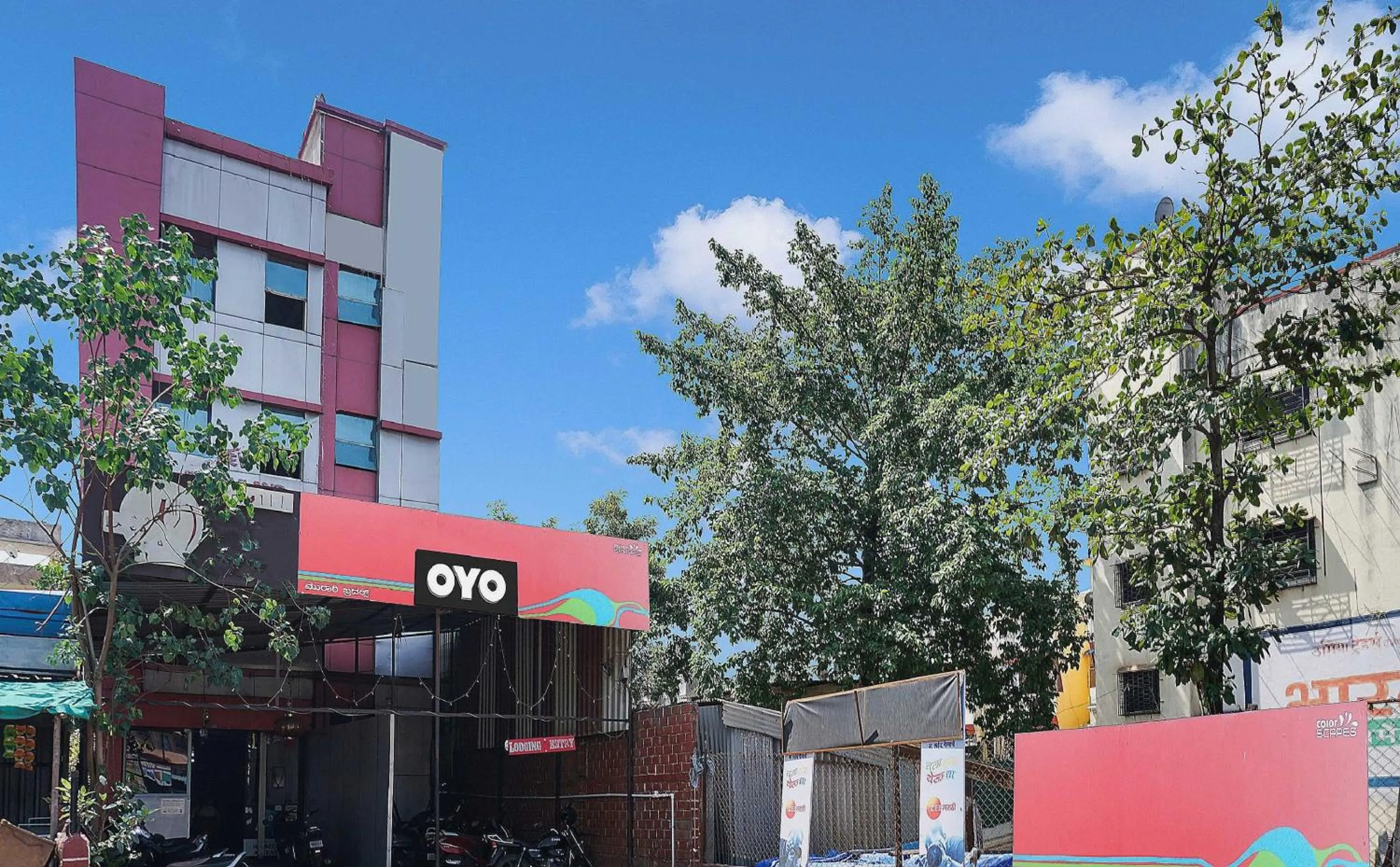 Facade/entrance in Hotel O New Dreamland