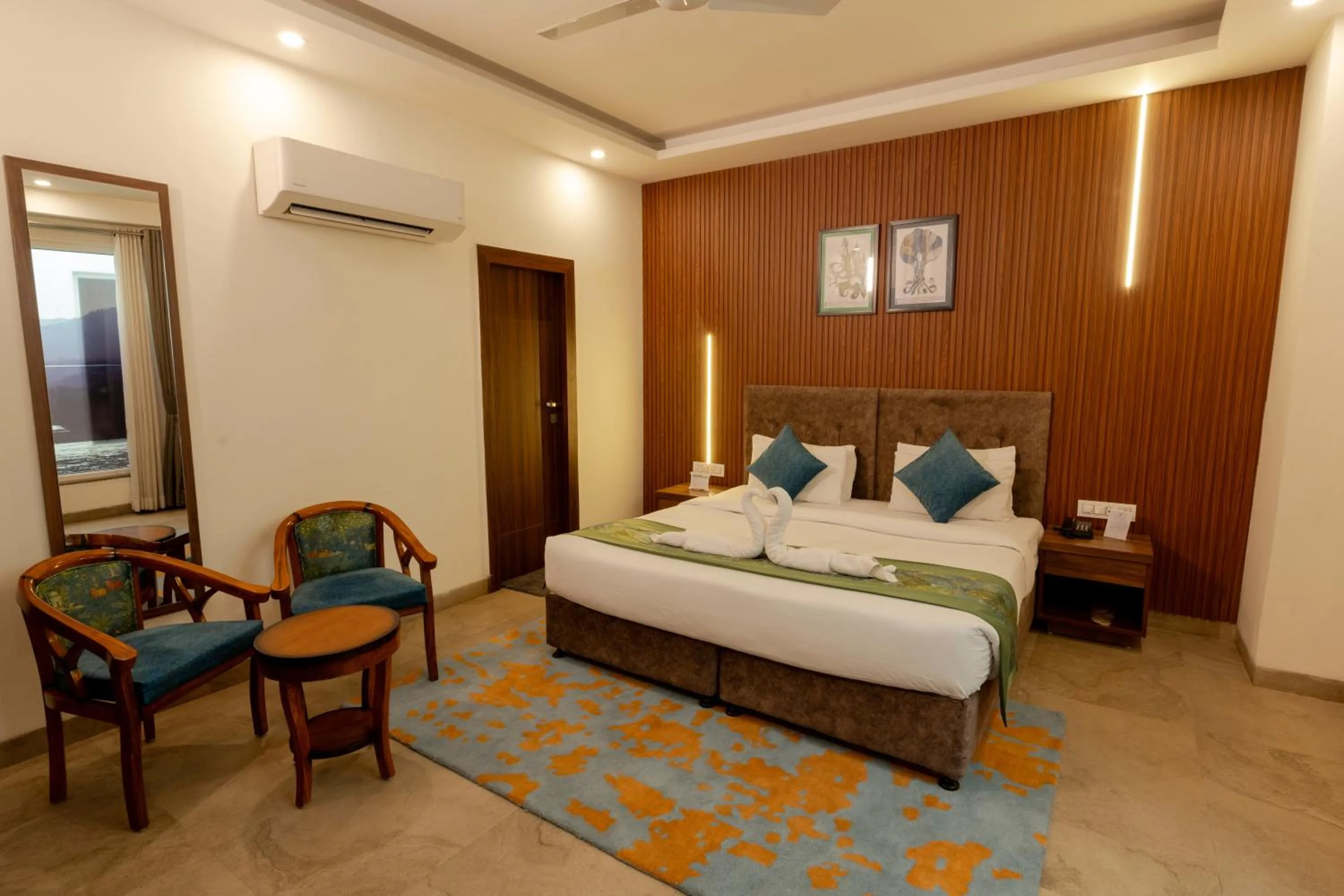 Bed in HOLYWATER Hotel by Ganga Kinare #150 mts from Ganga Ghat Rishikesh