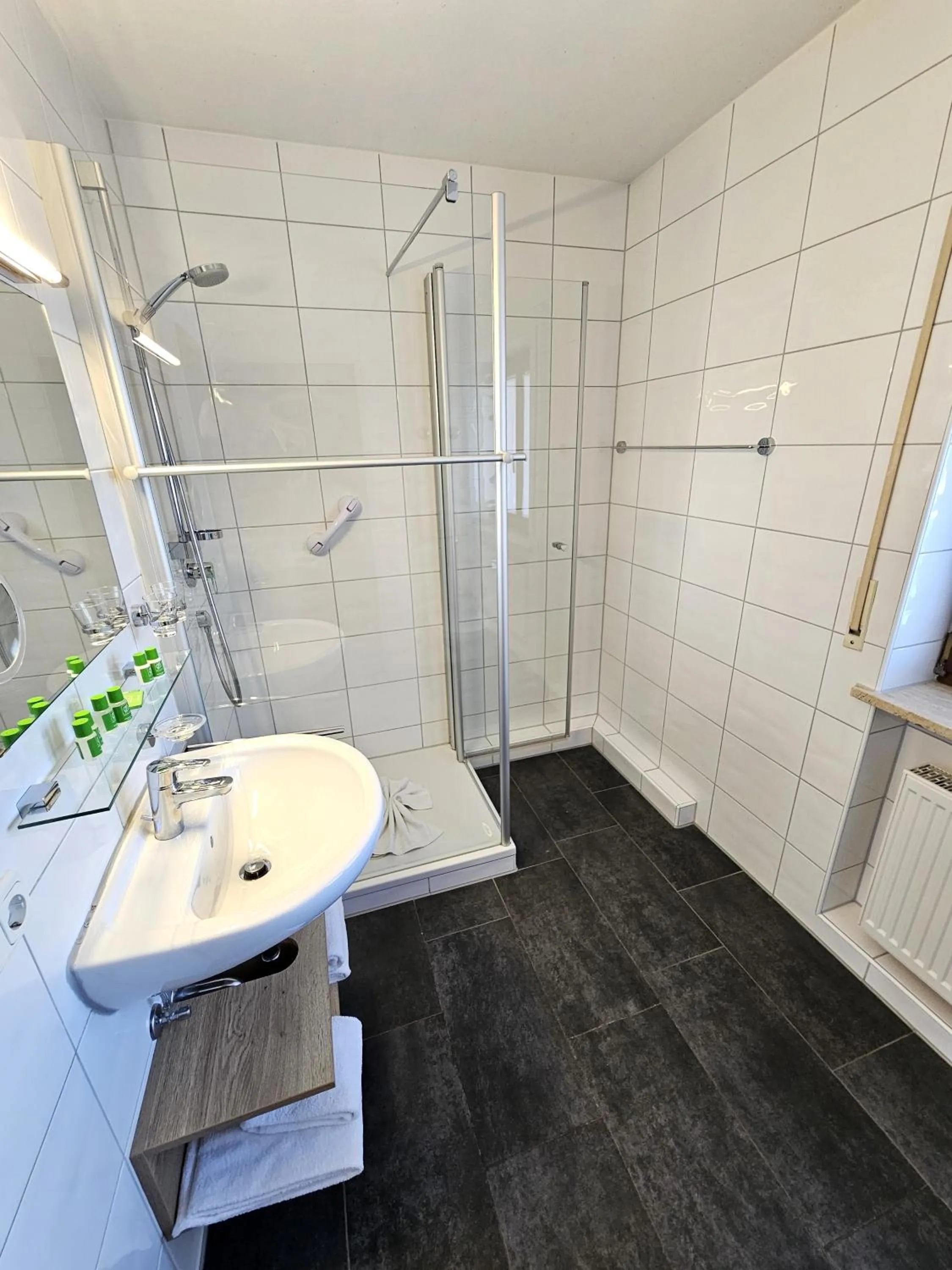 Shower in Hotel Cafe Fuggerhof