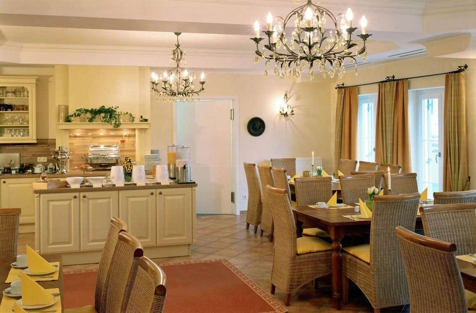 Restaurant/places to eat in Ampervilla Hotel