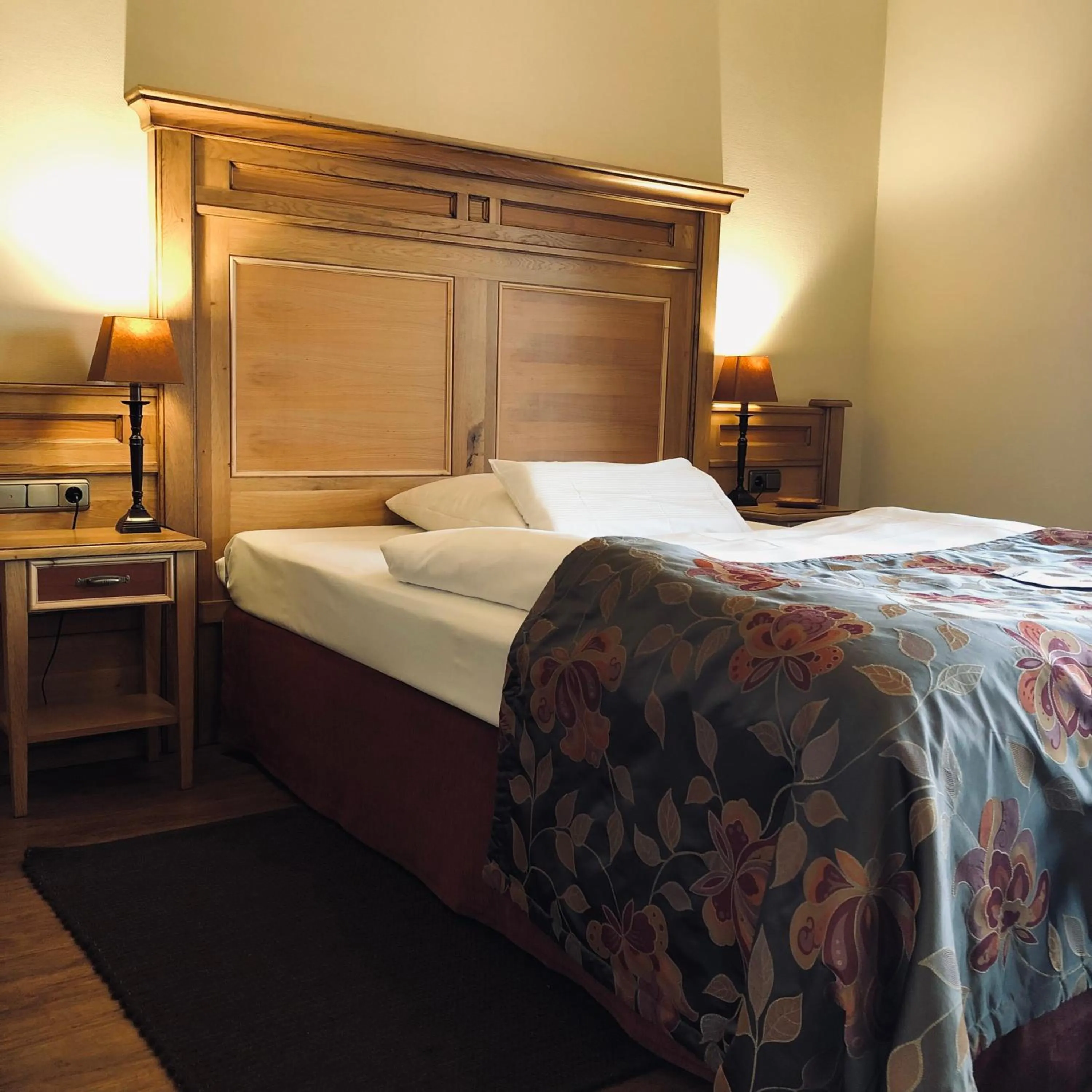 Photo of the whole room, Bed in Ampervilla Hotel