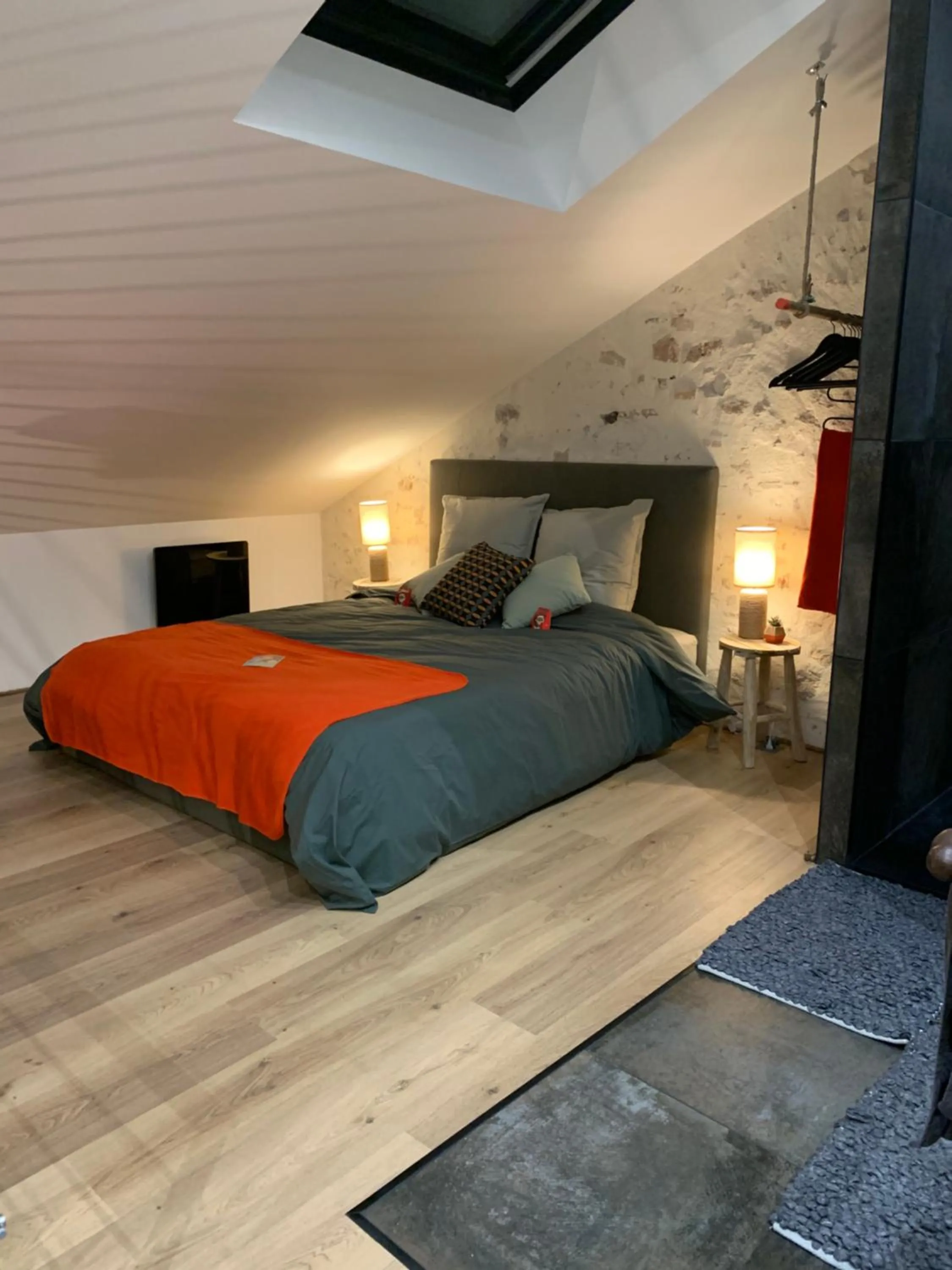 Bed in L'Atelier Planqué