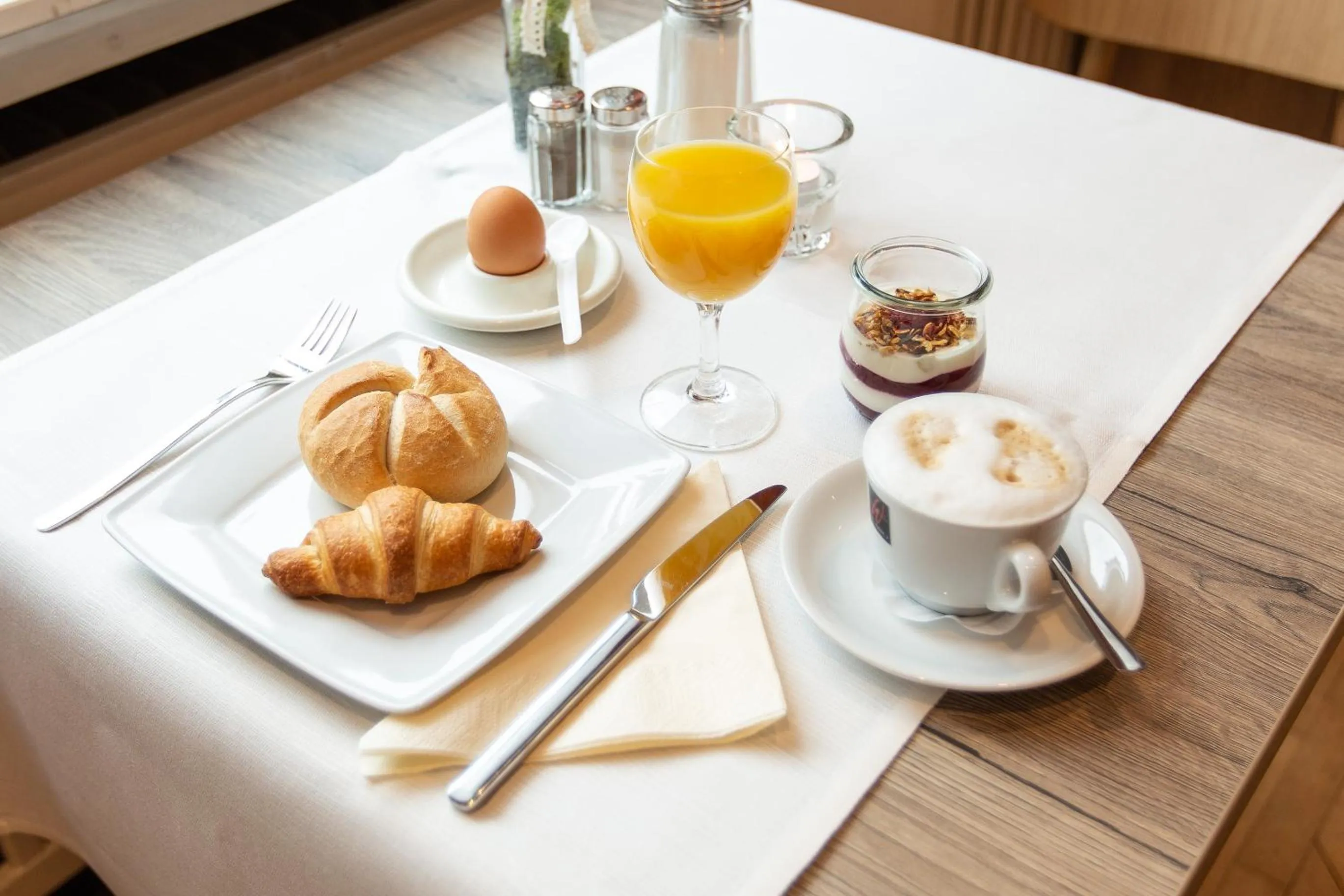 Restaurant/places to eat in Hotel Bavaria Oldenburg