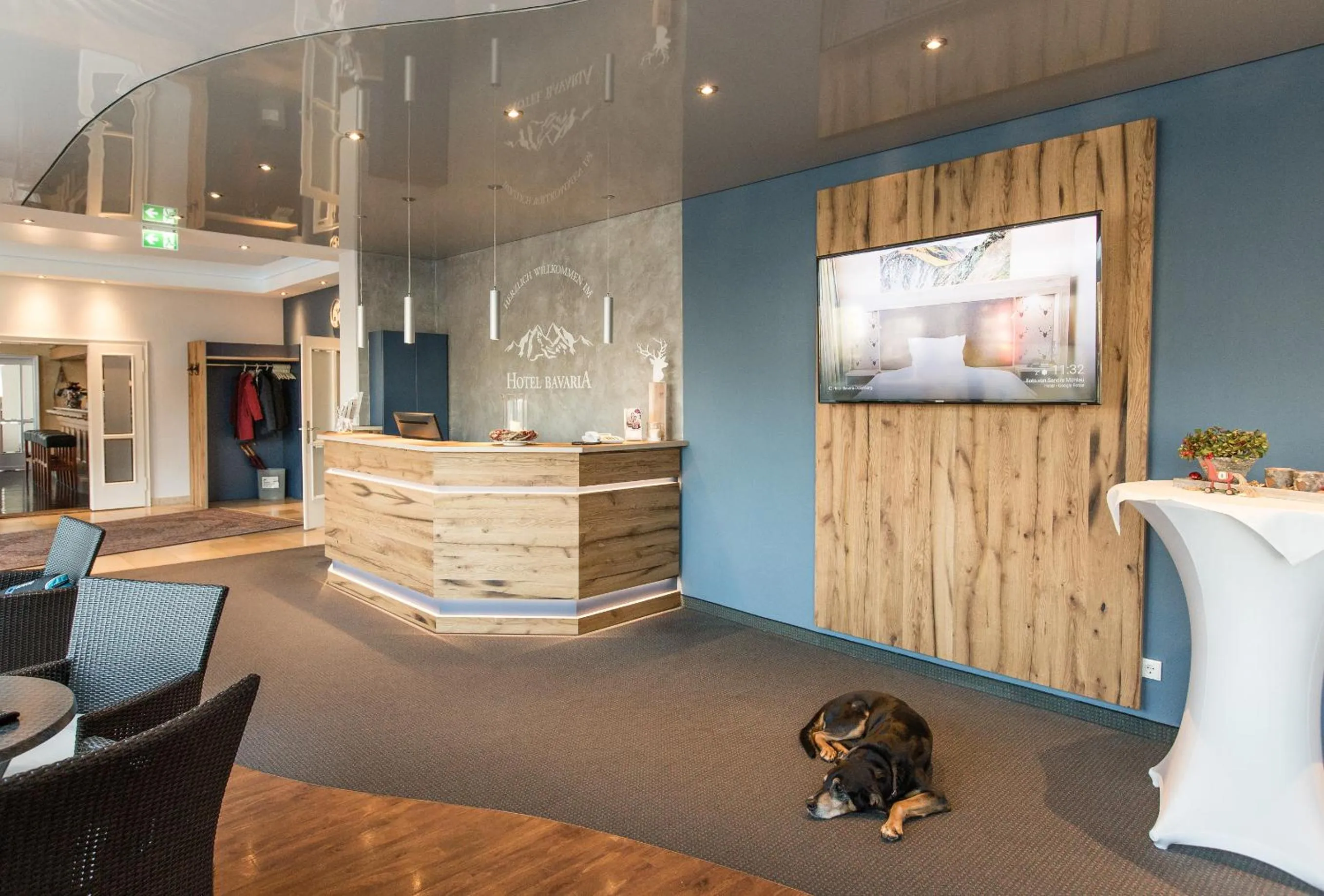 Lobby or reception in Hotel Bavaria Oldenburg