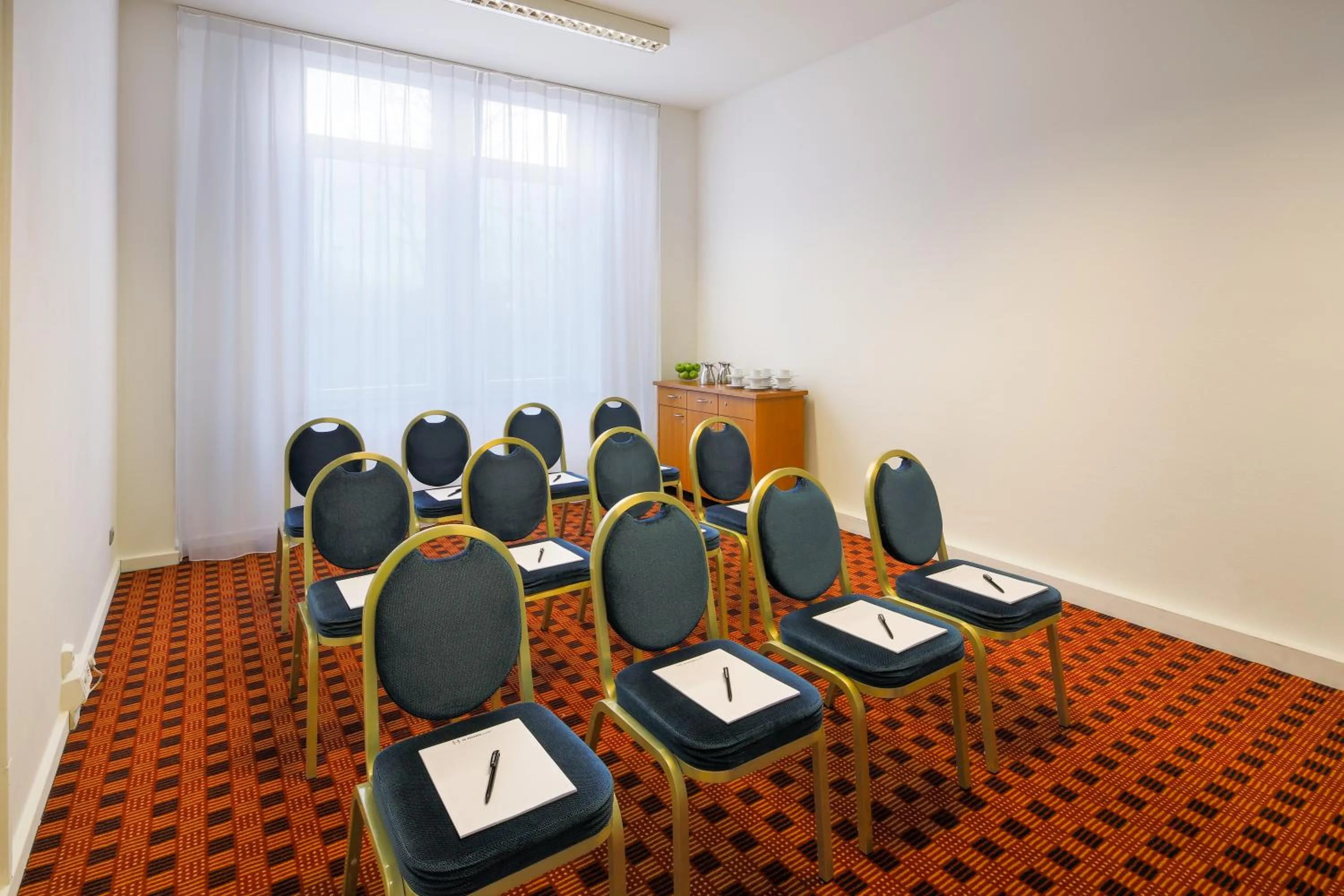 Business facilities in H+ Hotel Köln Hürth