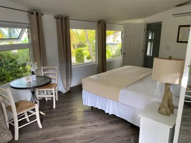 Bed in The Sunset Cove and Rainbow Room