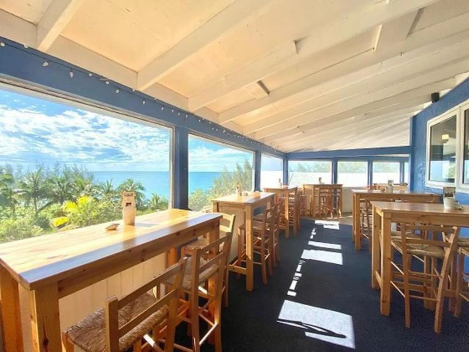 Balcony/Terrace in The Sunset Cove and Rainbow Room
