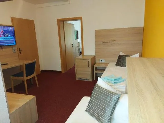 Single Room in Landguthotel Hotel-Pension Sperlingshof