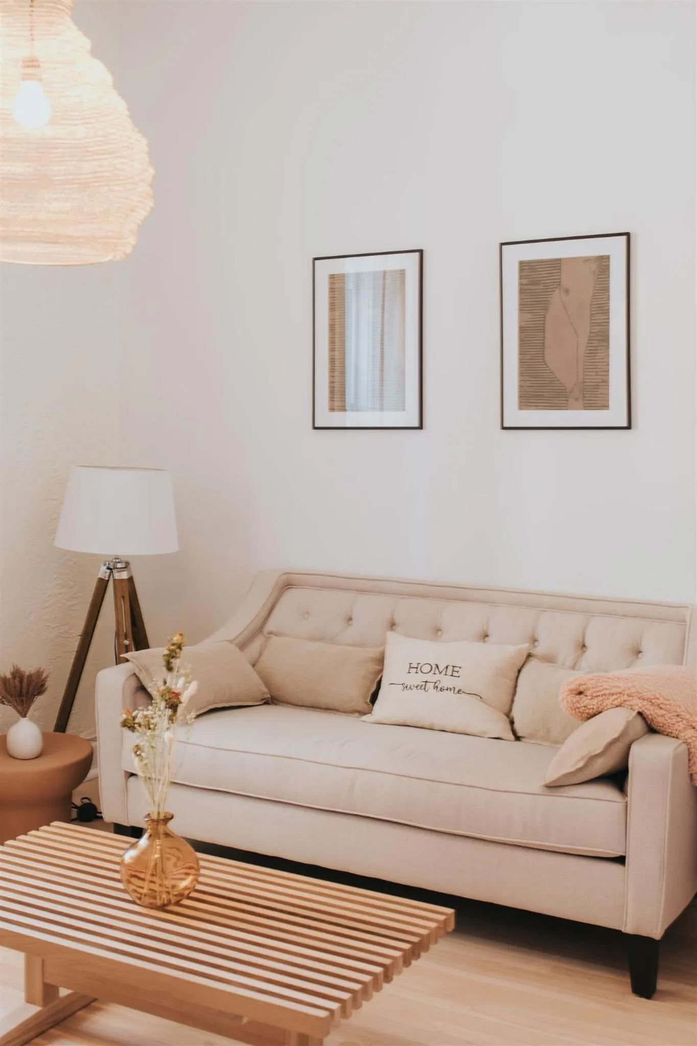 Seating area in Auberge du Plateau