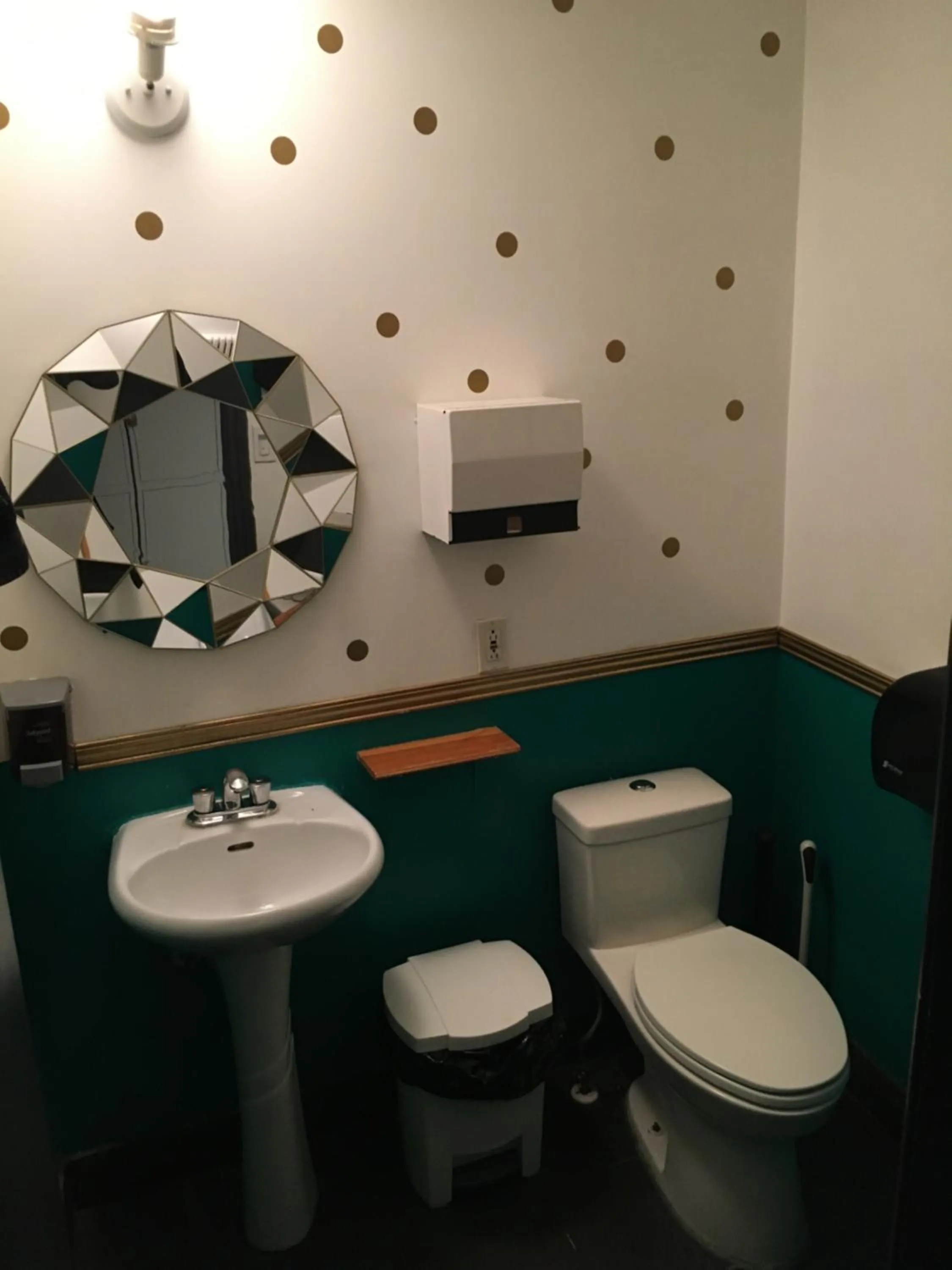 Bathroom in Auberge Alternative