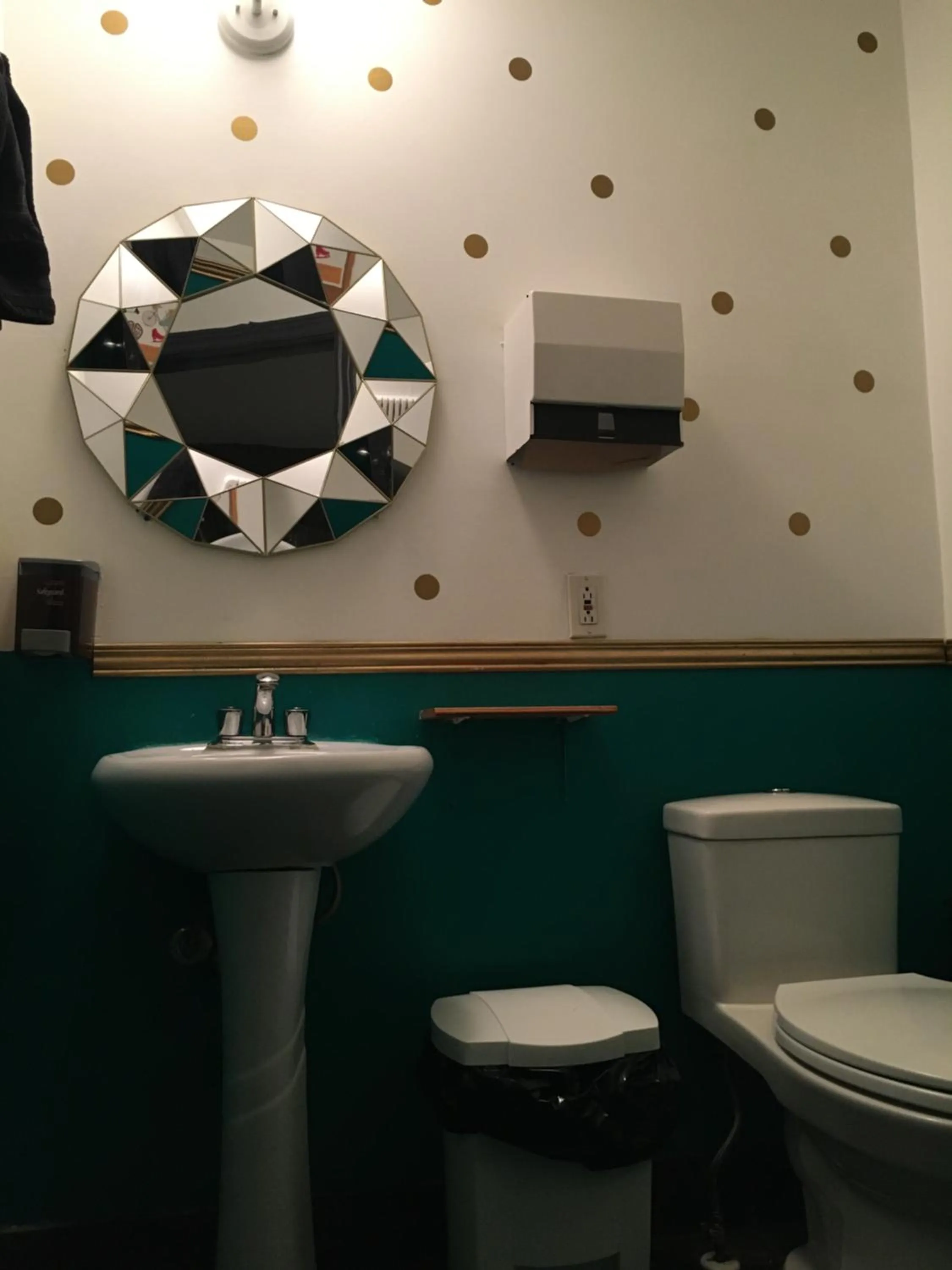 Bathroom in Auberge Alternative