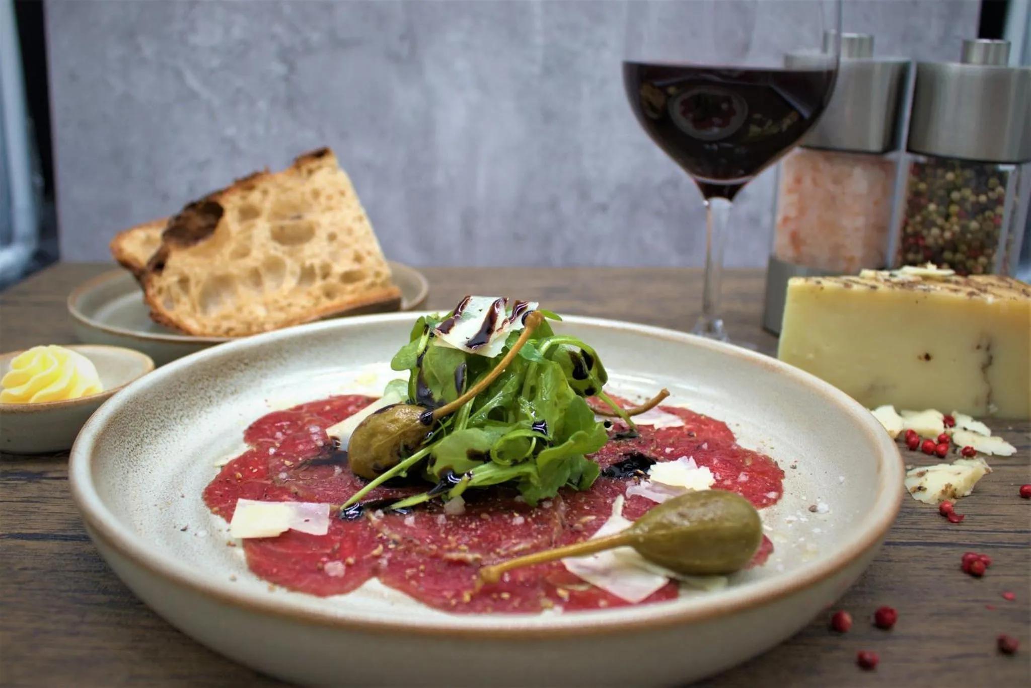 Restaurant/places to eat in Crowne Plaza Düsseldorf - Neuss by IHG