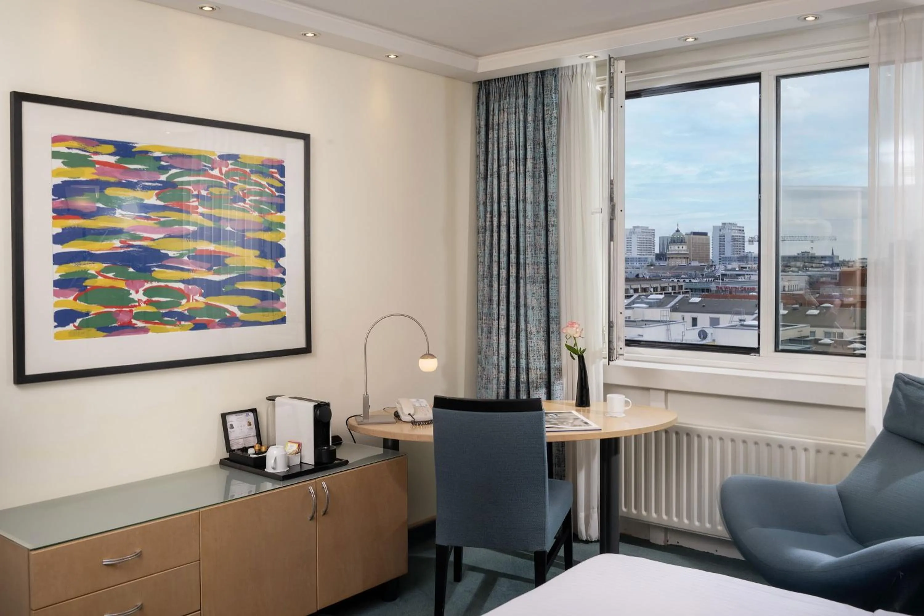 Photo of the whole room in Maritim proArte Hotel Berlin