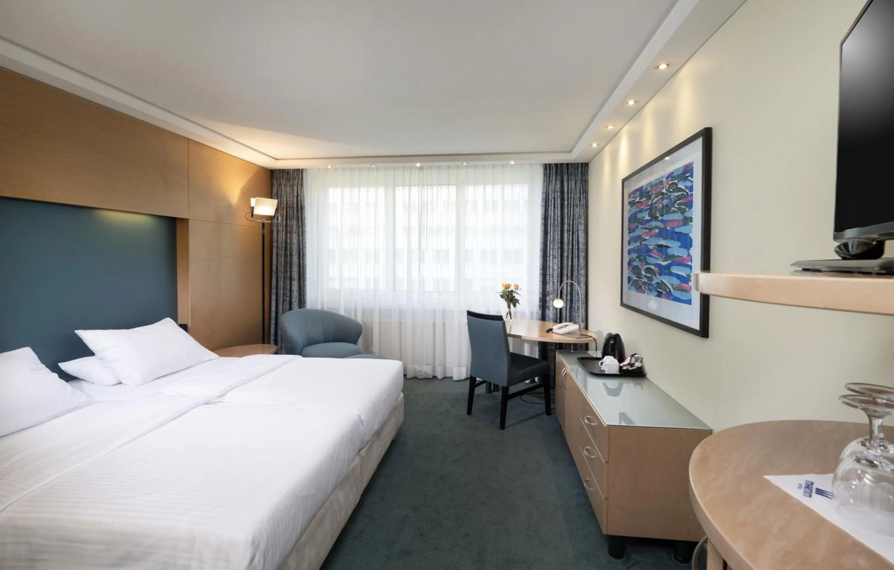 Photo of the whole room, Bed in Maritim proArte Hotel Berlin