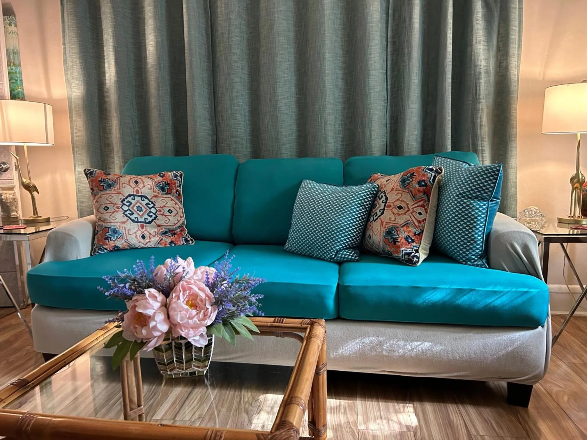 Seating area in Palm Beach Mermaid