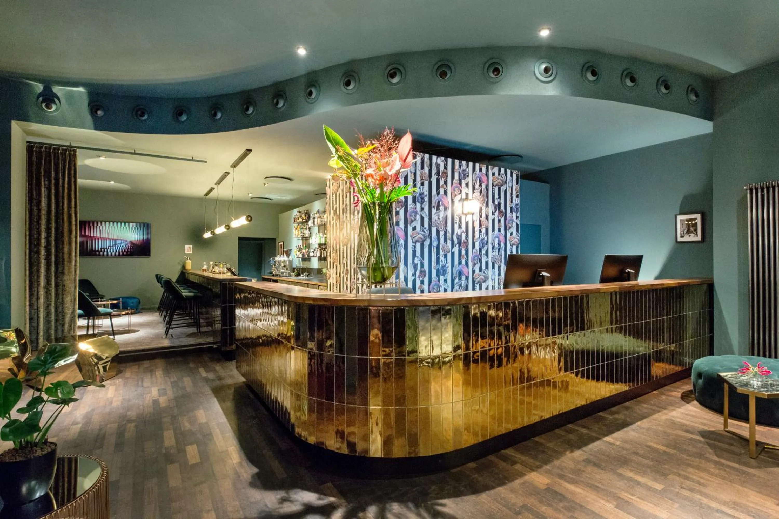 Lobby or reception in Manhattan Hotel