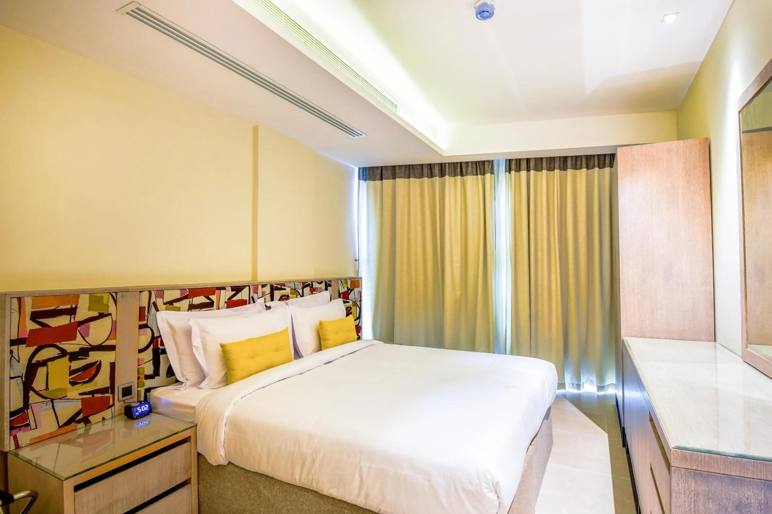 Bedroom, Bed in Ewaa Express Hotel - Khurais