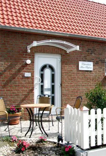 Facade/entrance in Hotel Am Braunen Hirsch