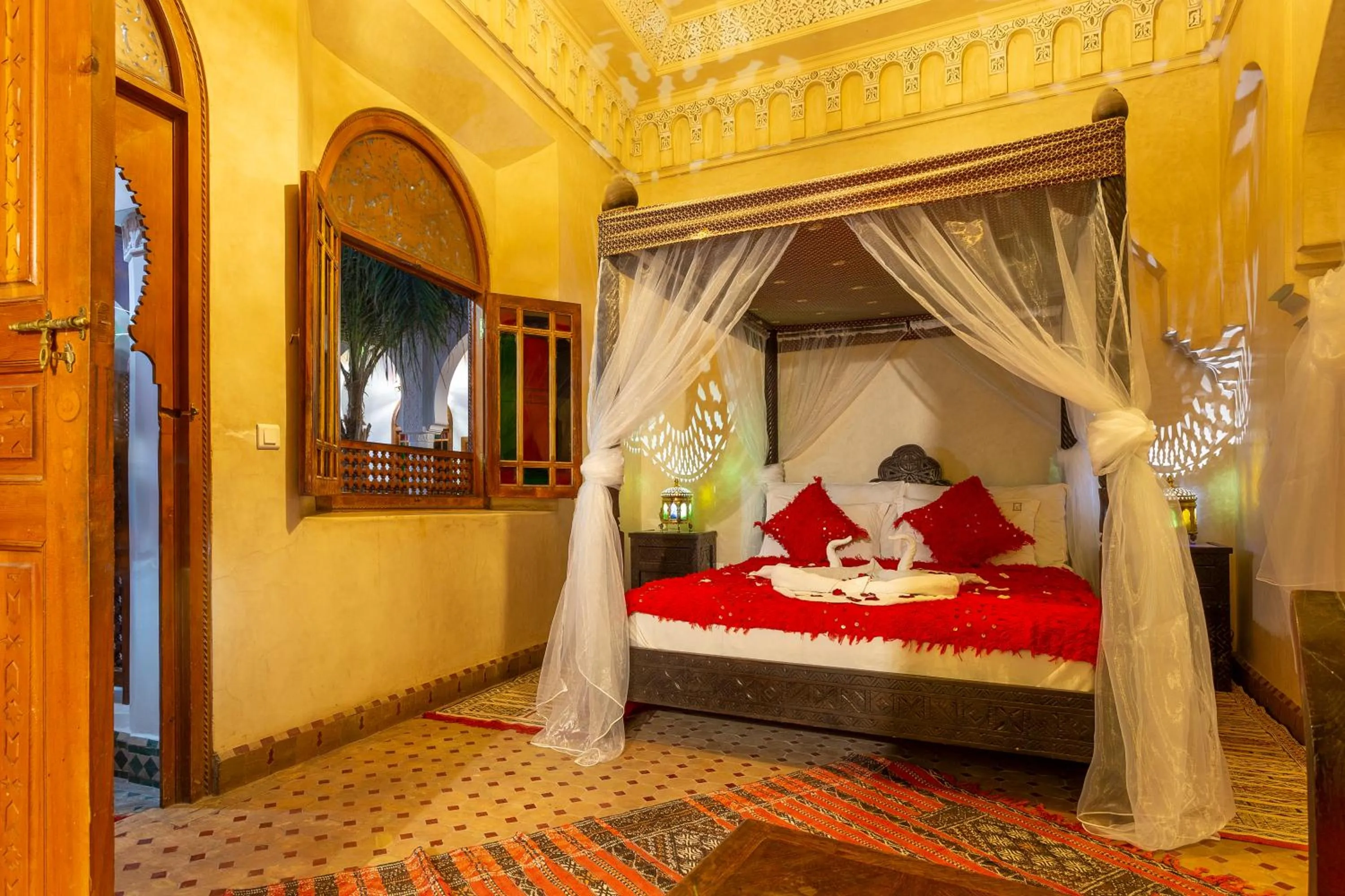 Bed in Riad Agdal Royal & Spa