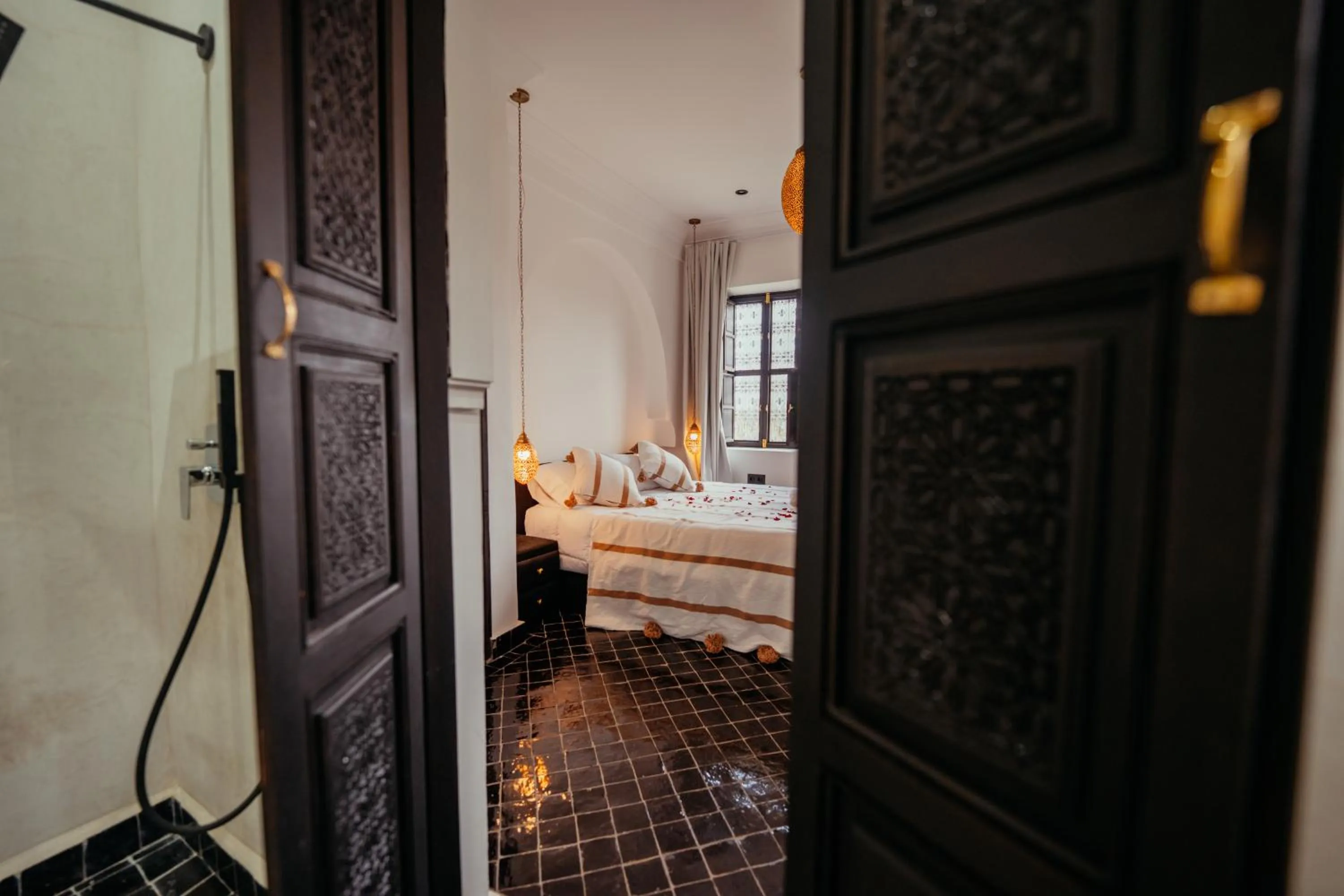 Bedroom, Bed in Riad Agdal Royal & Spa
