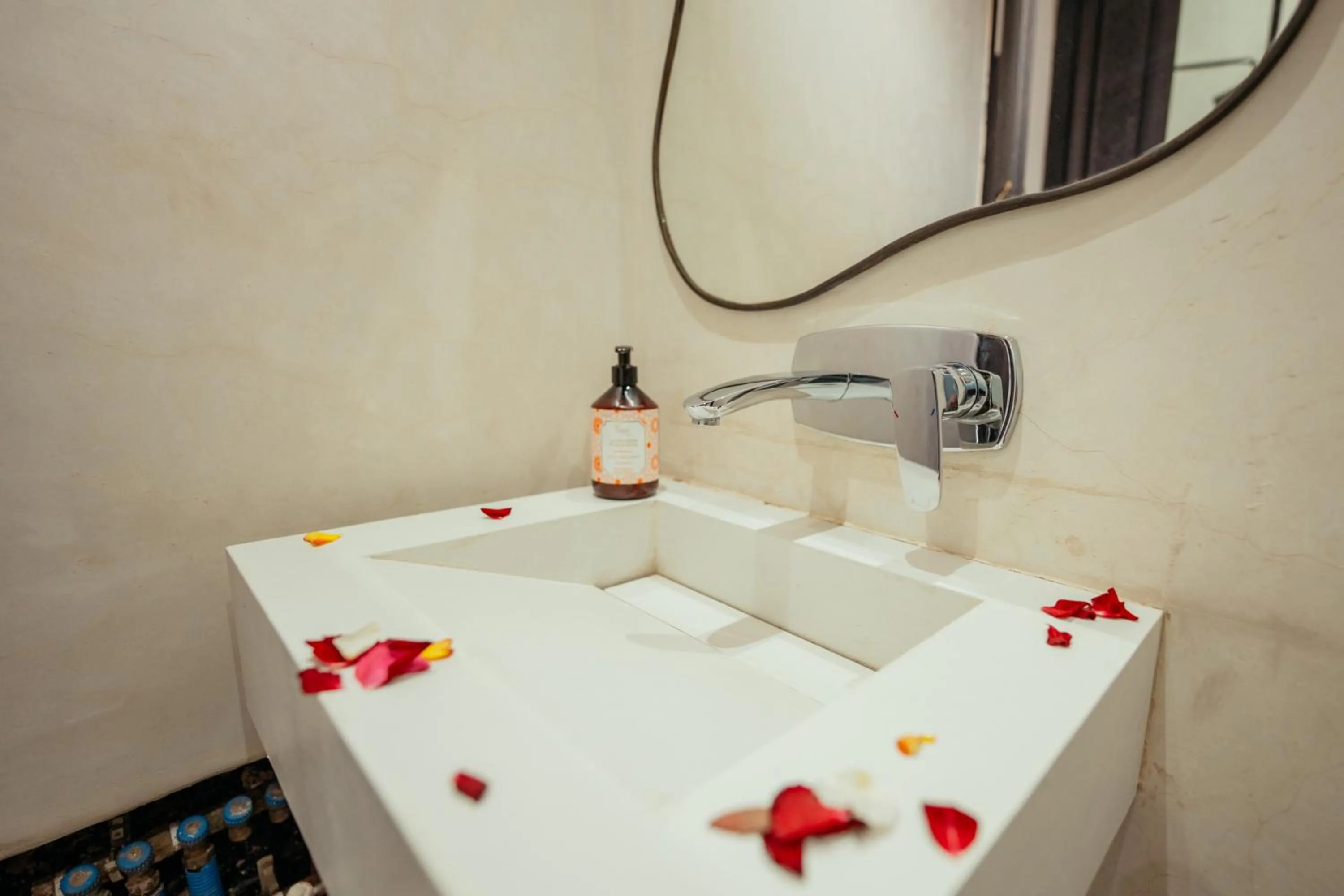 Bathroom in Riad Agdal Royal & Spa