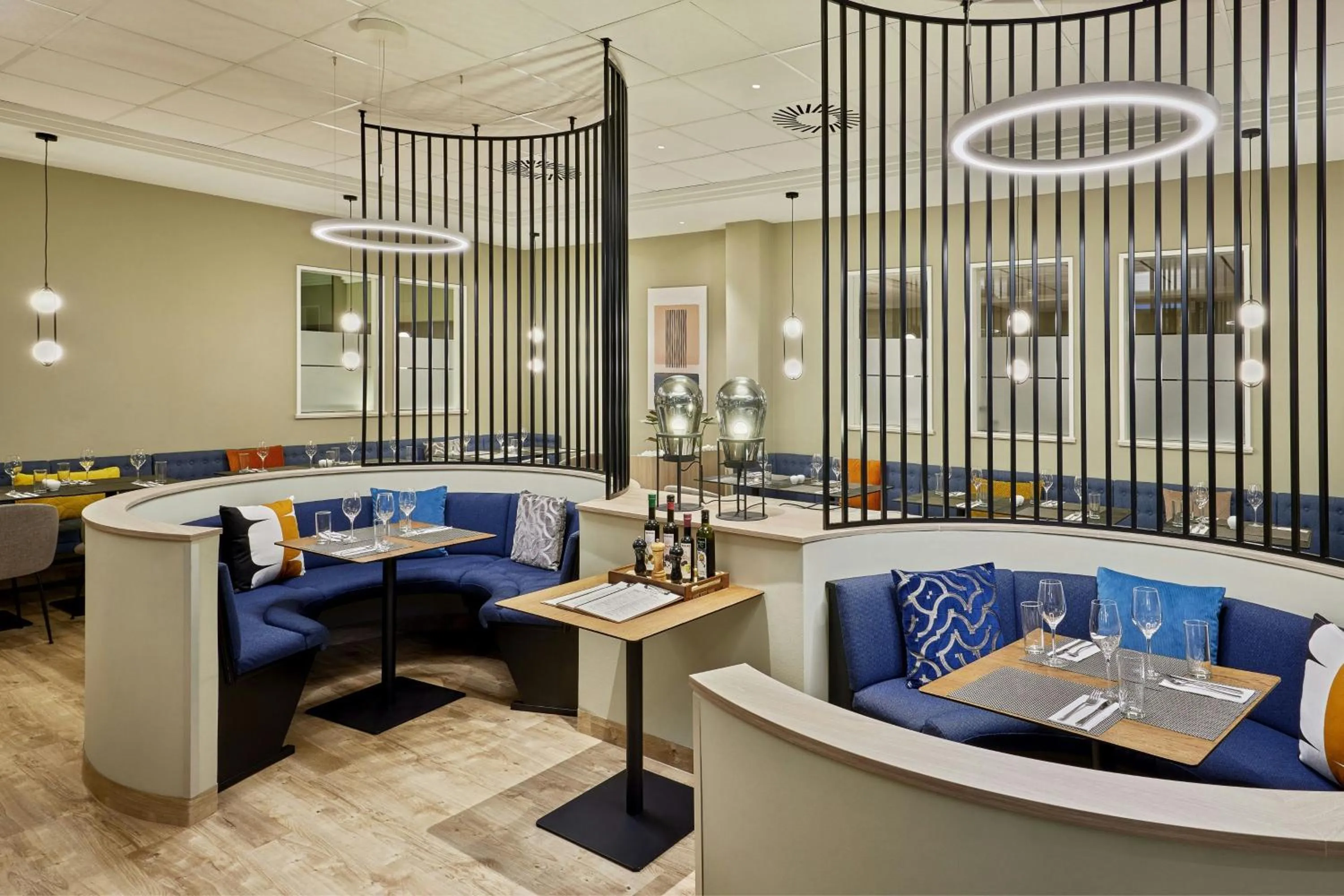 Restaurant/places to eat in Hotel Schwerin Seven Lakes