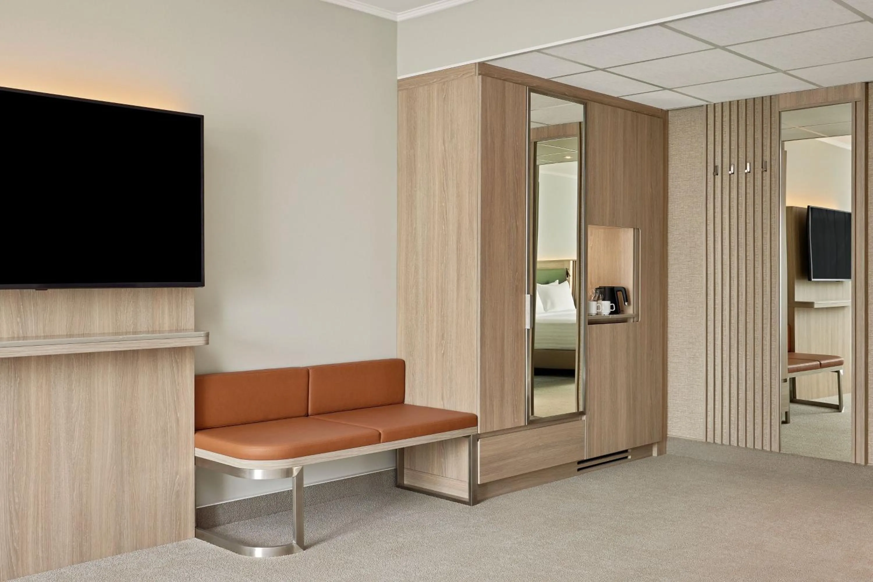 Photo of the whole room in Hotel Schwerin Seven Lakes