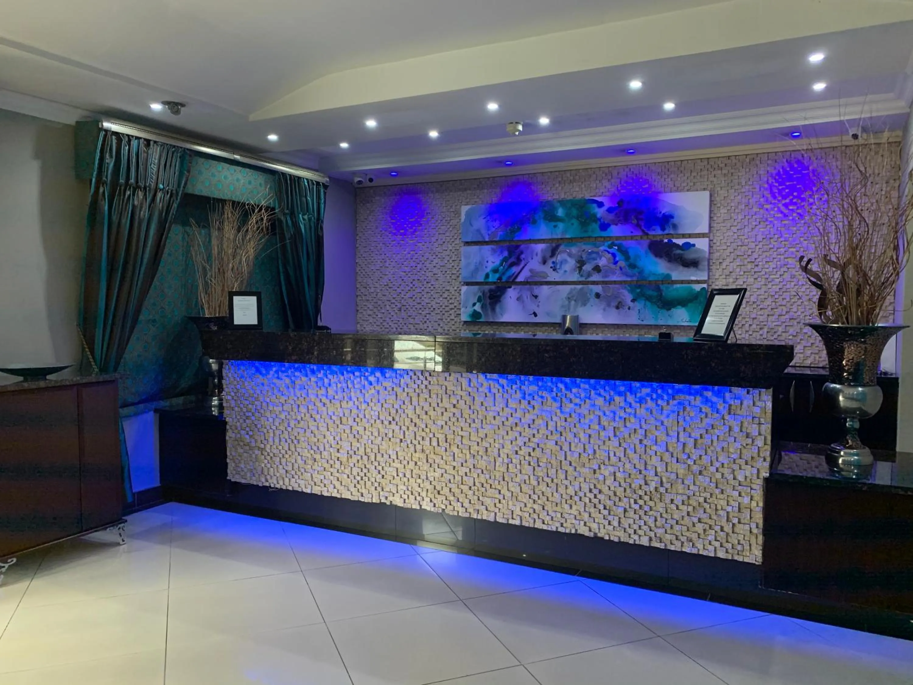 Lobby or reception in Royal Hotel