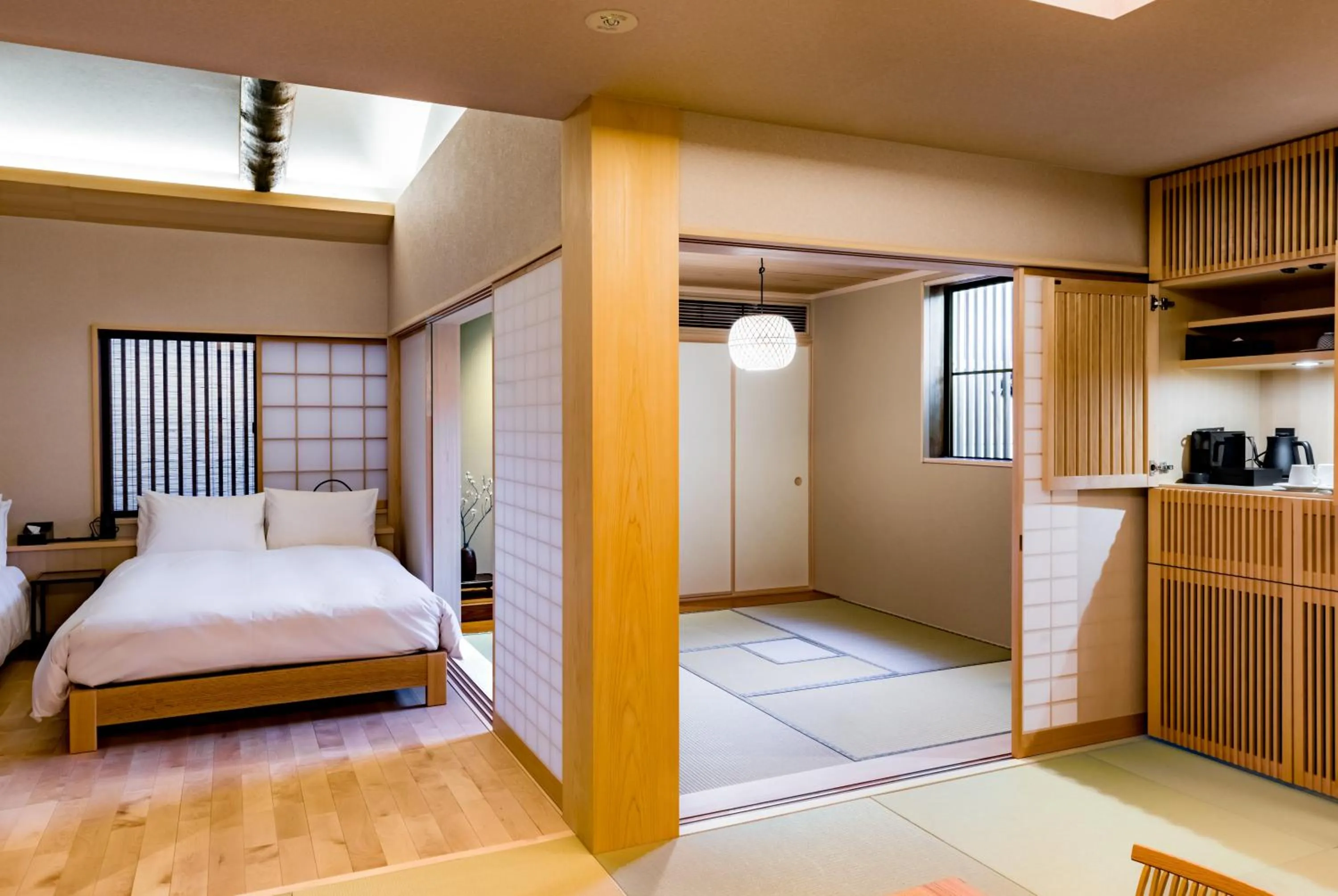 Photo of the whole room, Bed in Ishibekoji Muan