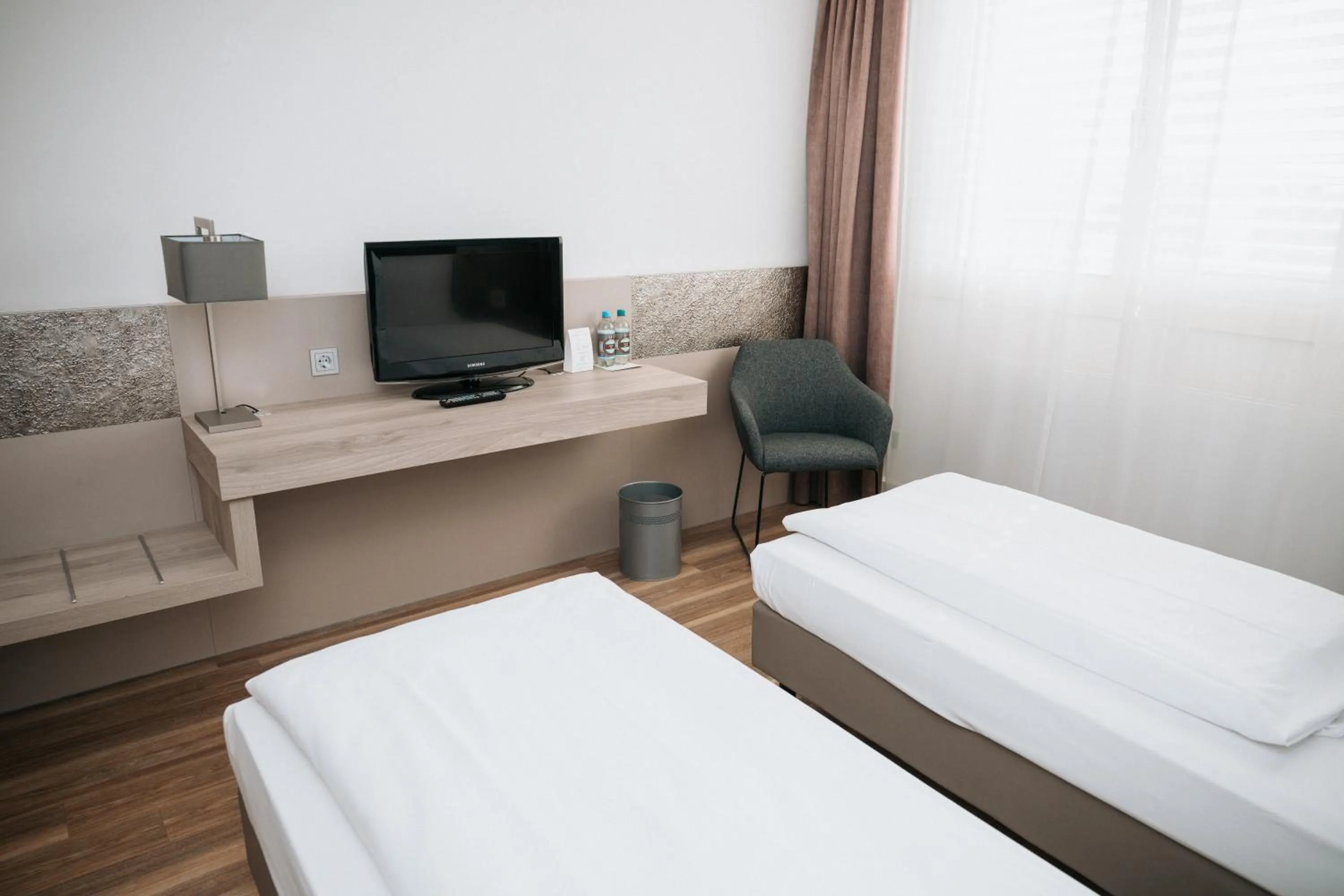 Photo of the whole room, Bed in Feringapark Hotel by Coffee Fellows Hotels