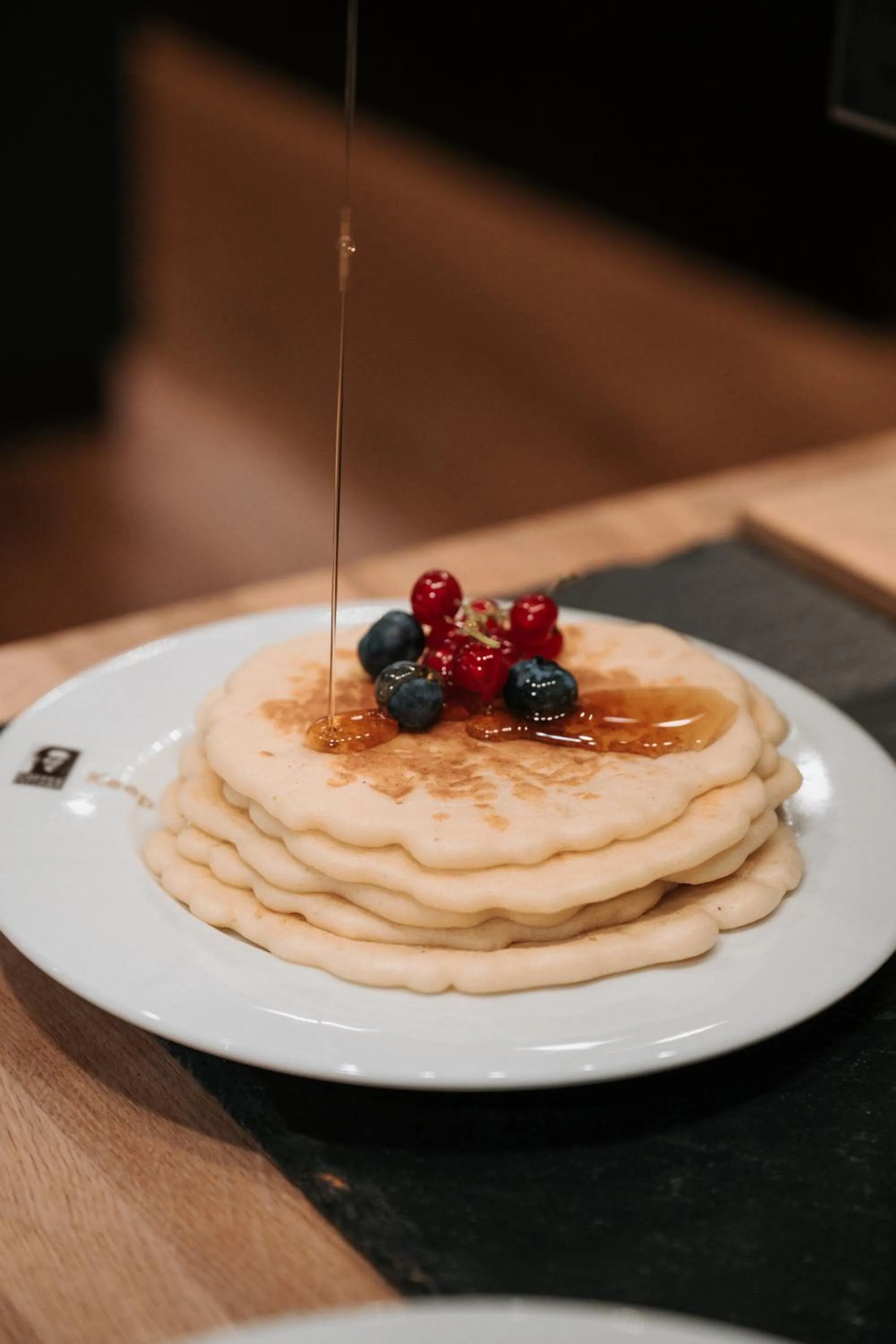 Buffet breakfast in Feringapark Hotel by Coffee Fellows Hotels