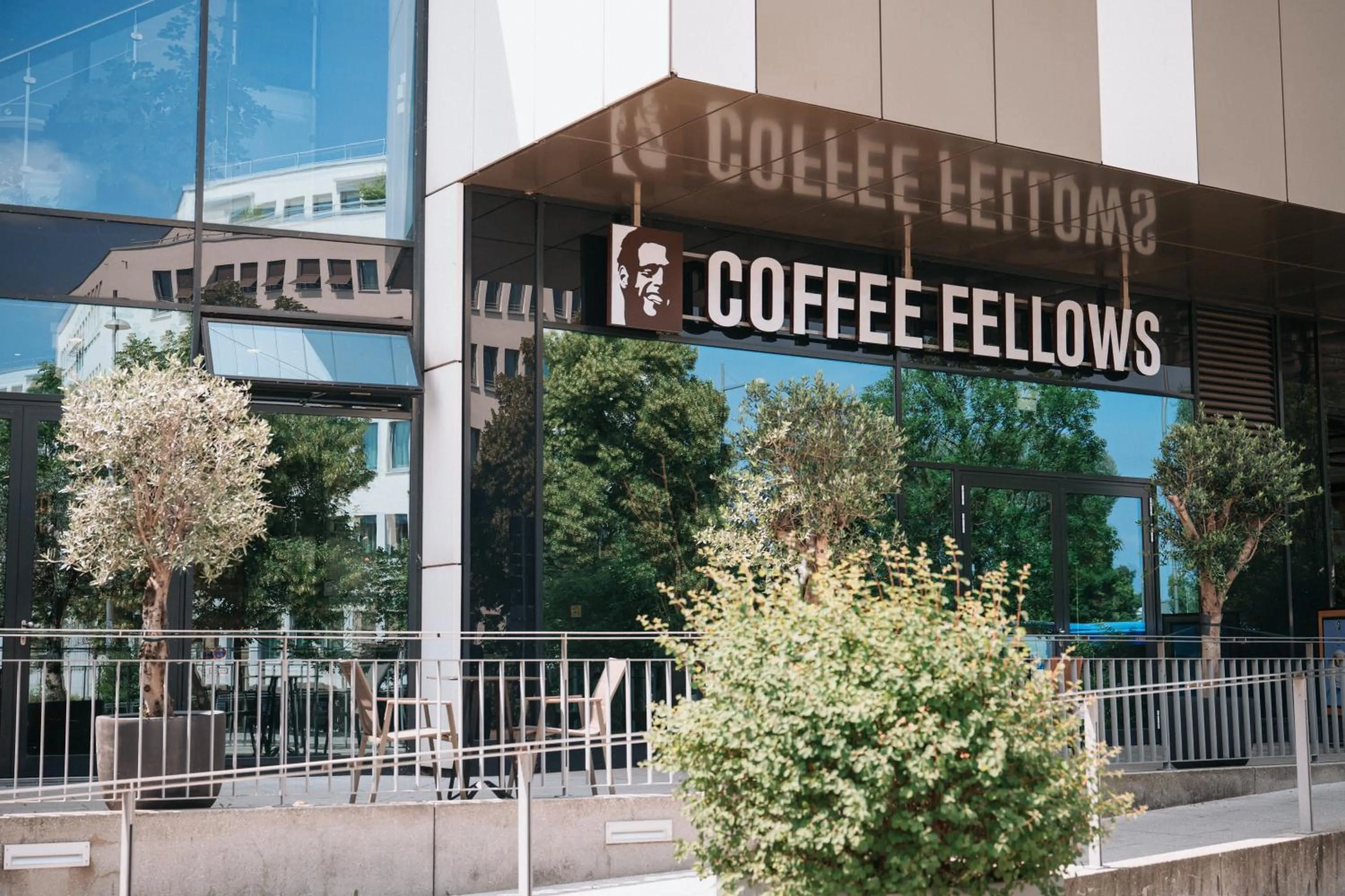 Property building in Feringapark Hotel by Coffee Fellows Hotels